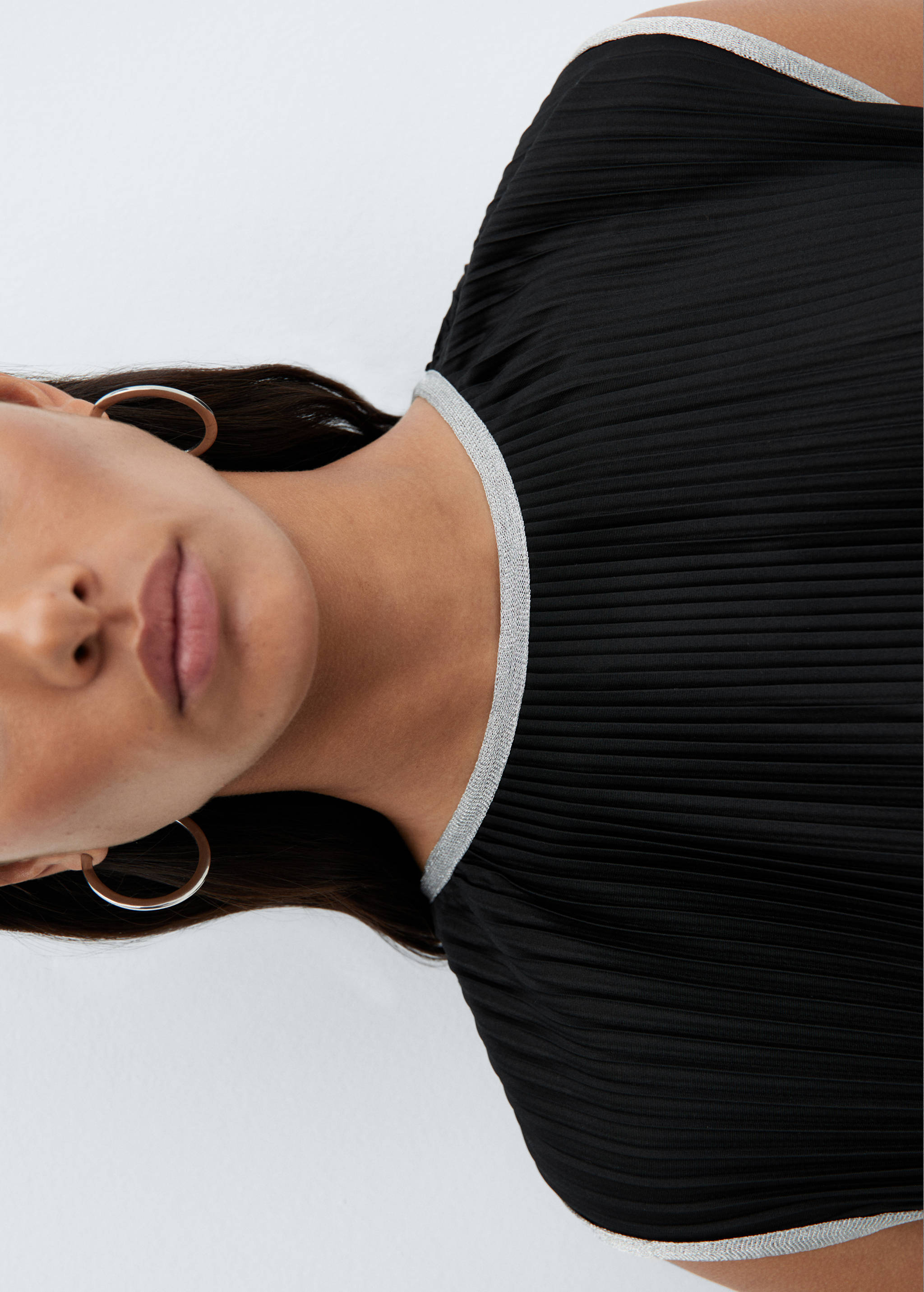 Plissert topp uten ermer - Artikkeldetalj 2