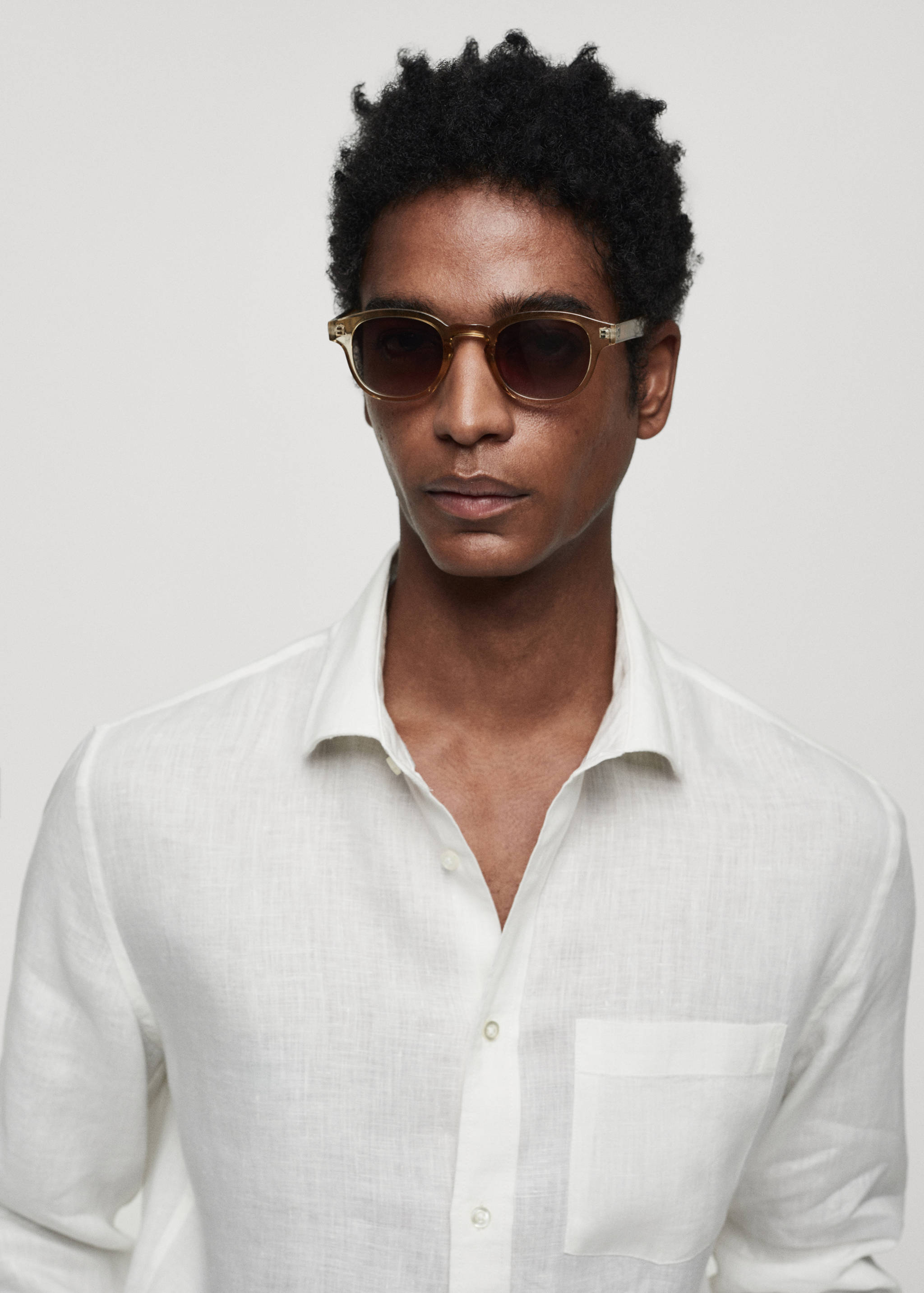Classic fit 100% linen shirt - Details of the article 1