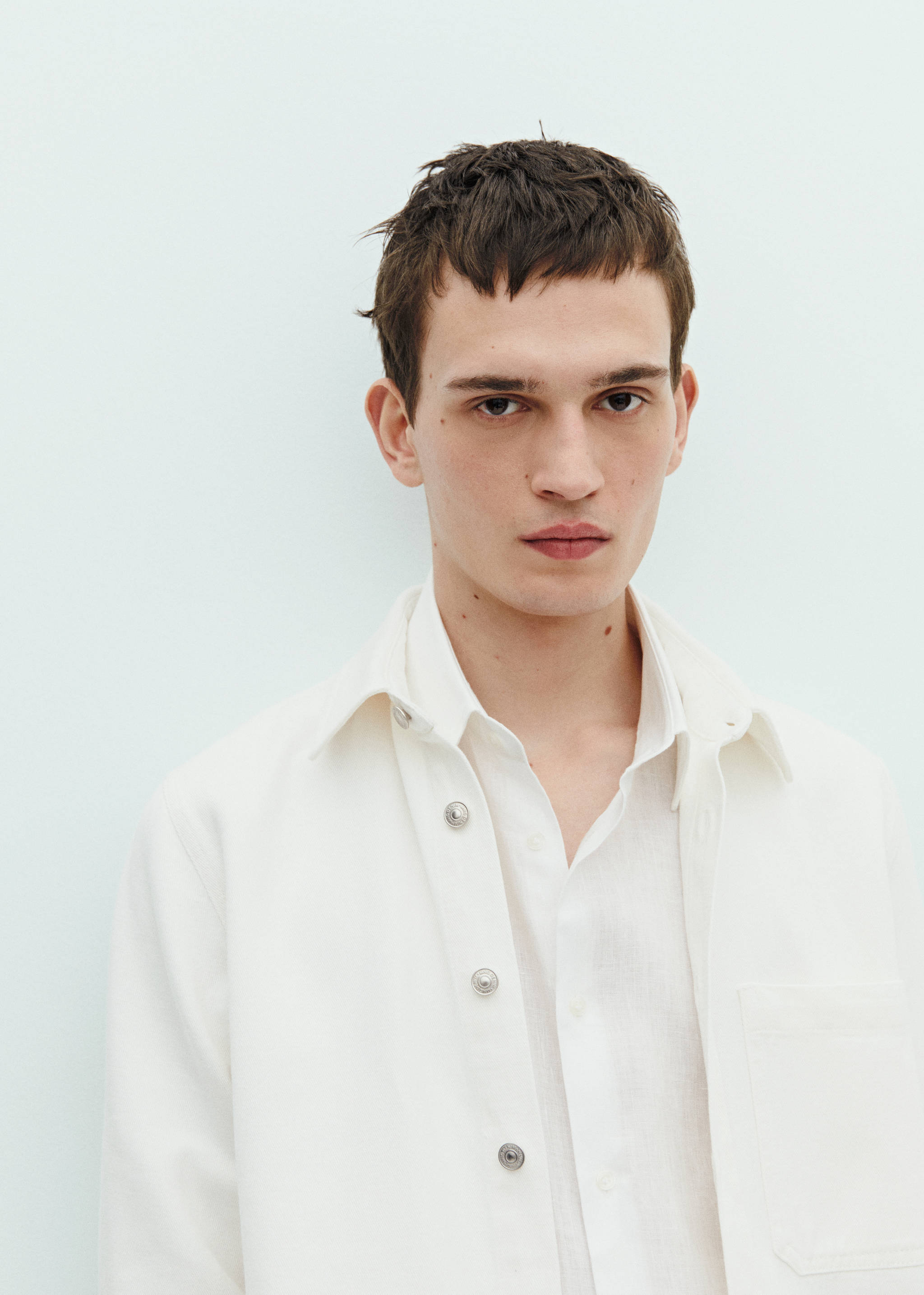 Classic fit 100% linen shirt - Details of the article 5