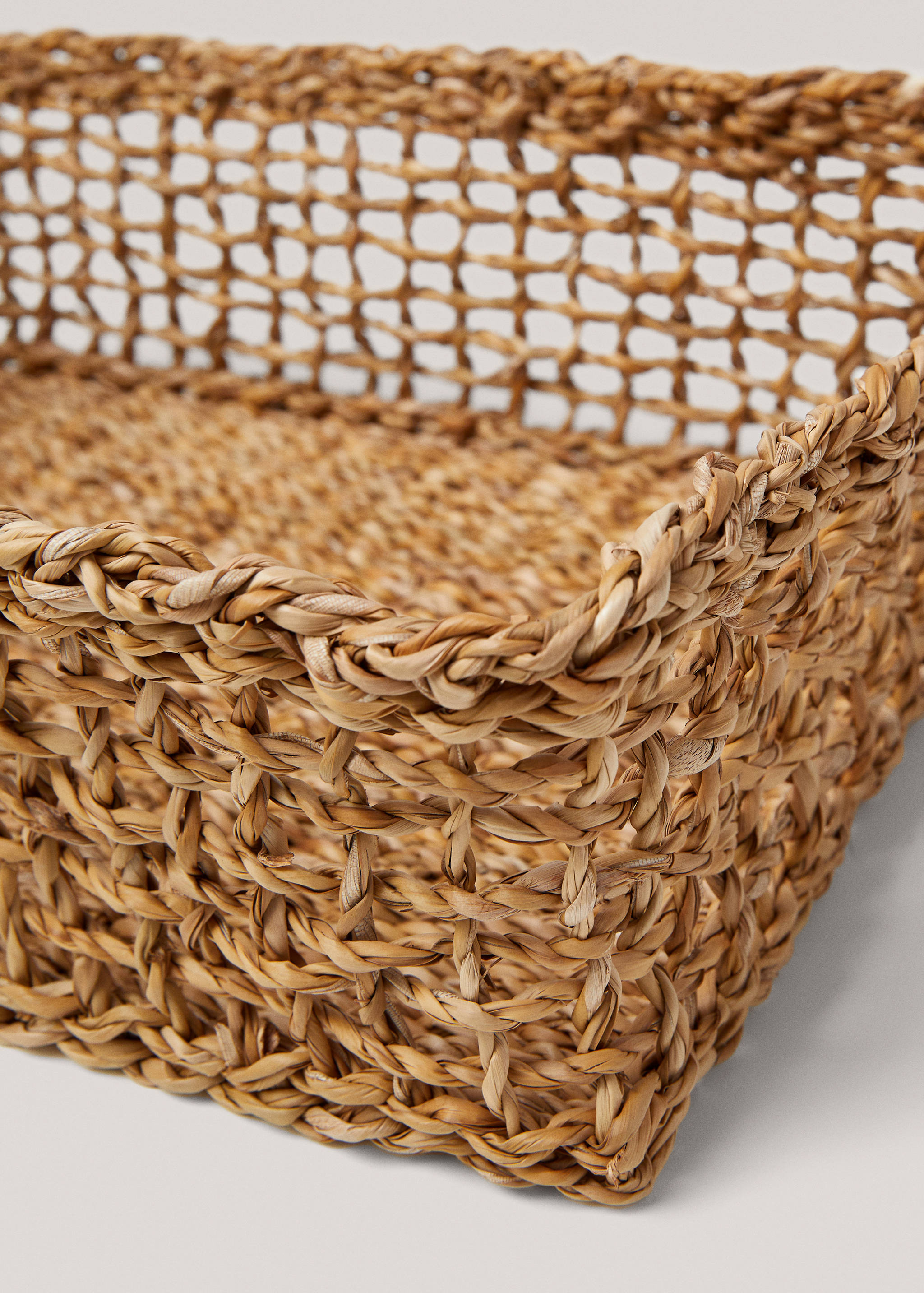 Natural fibre rectangular basket 30x40cm - Details of the article 2