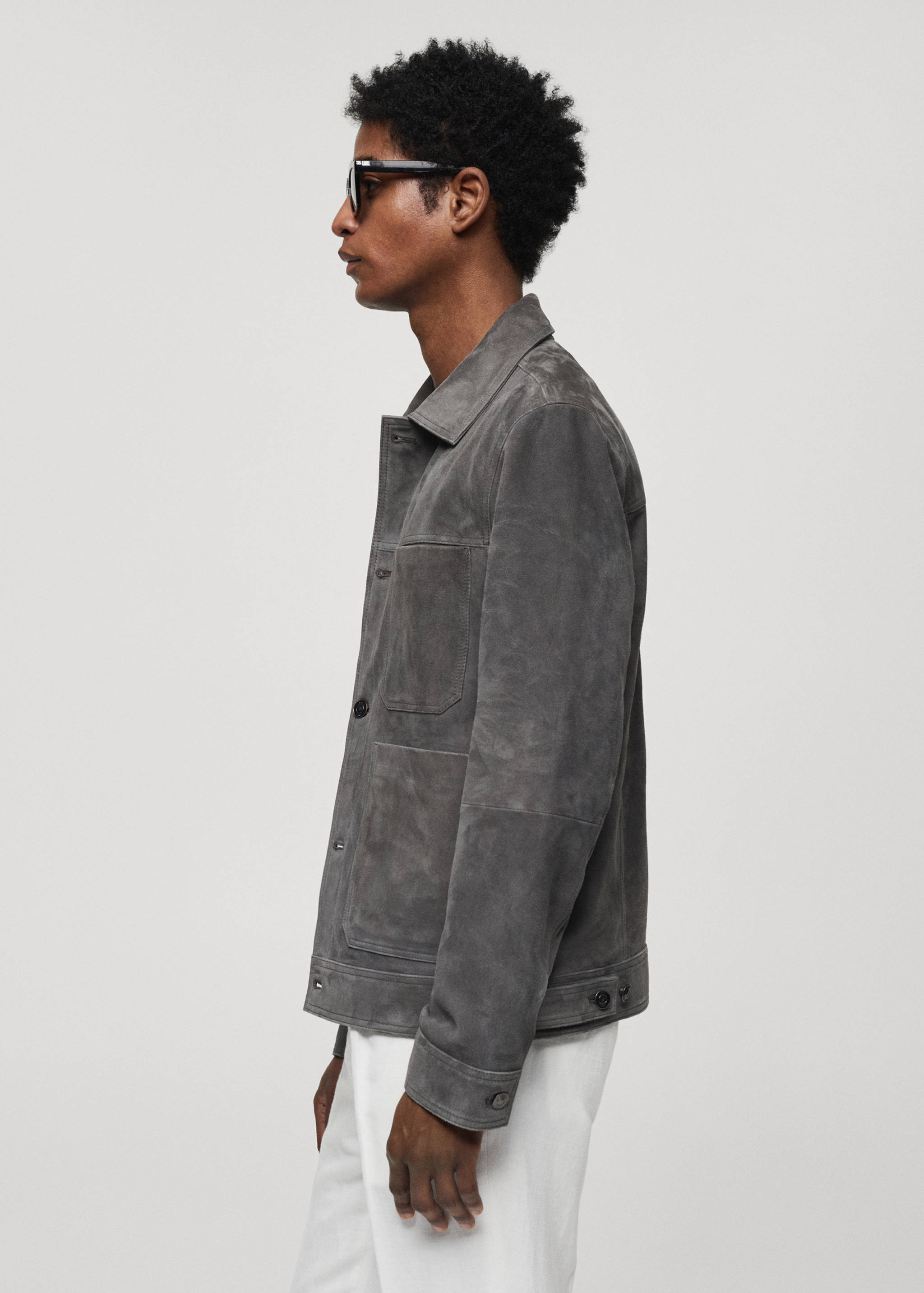100% leather jacket with pockets - Details of the article 2