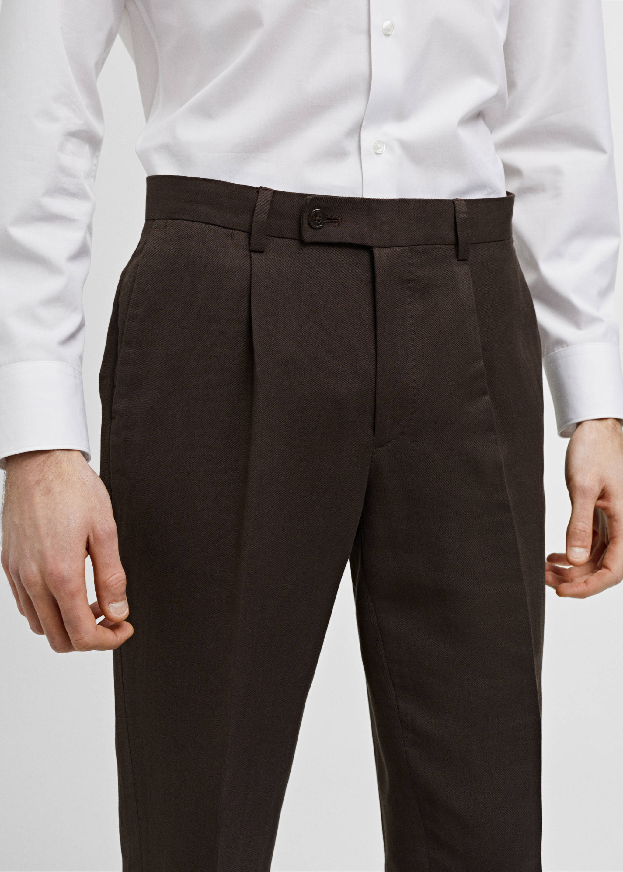 Slim-fit cotton and linen suit trousers - Details of the article 1