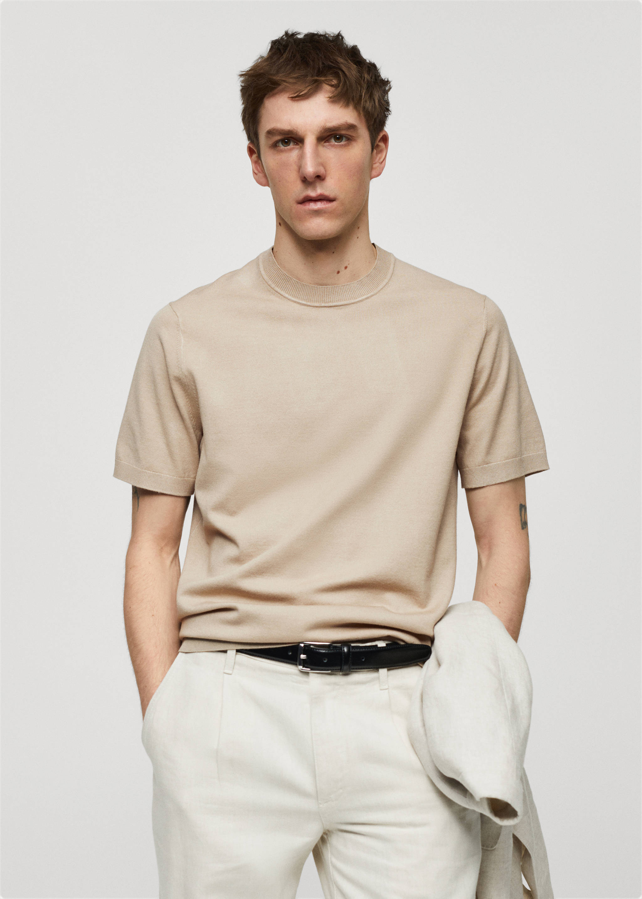 T-shirt en maille fine - Plan moyen