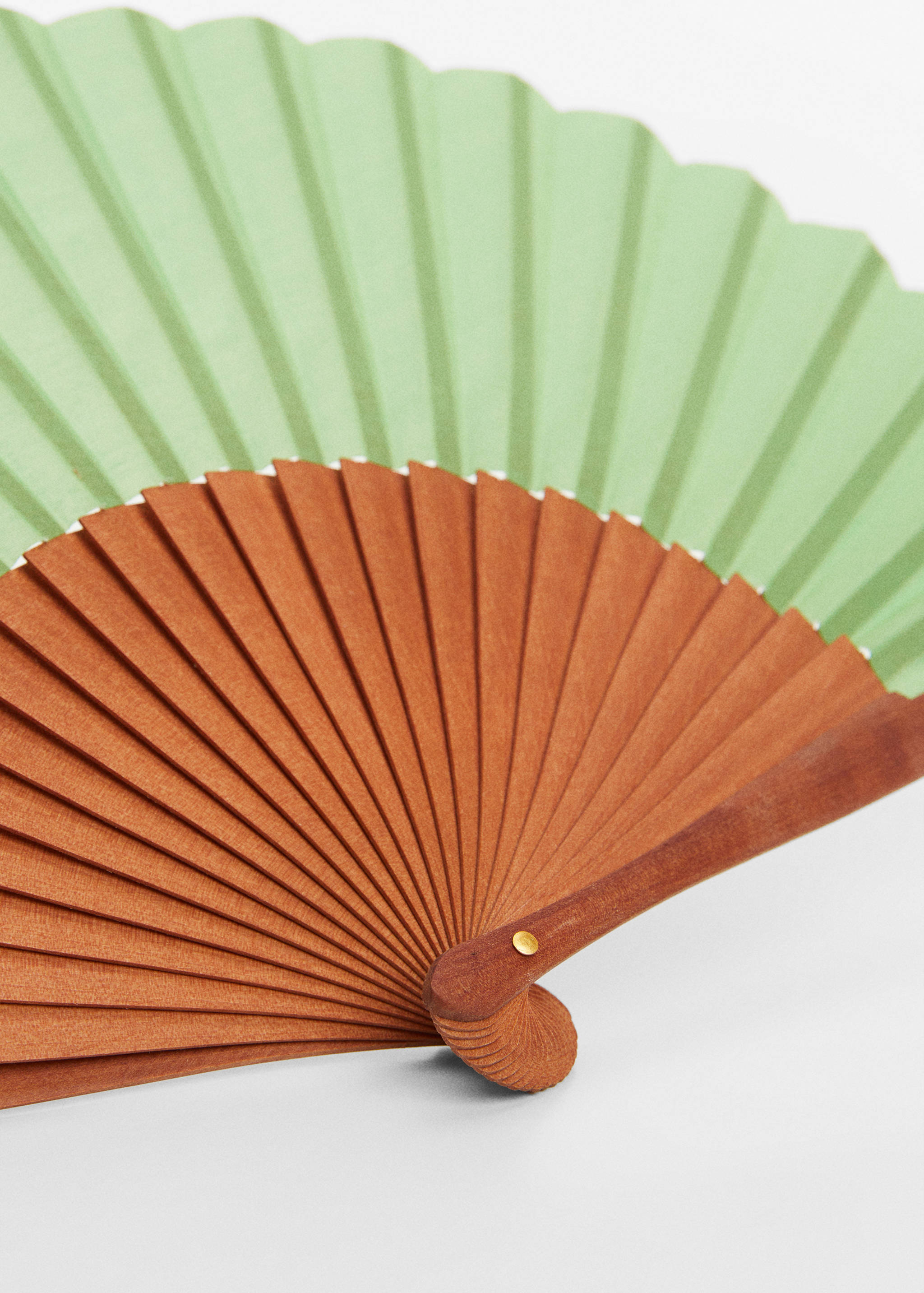 Fächer aus Holz - Mittlere Ansicht