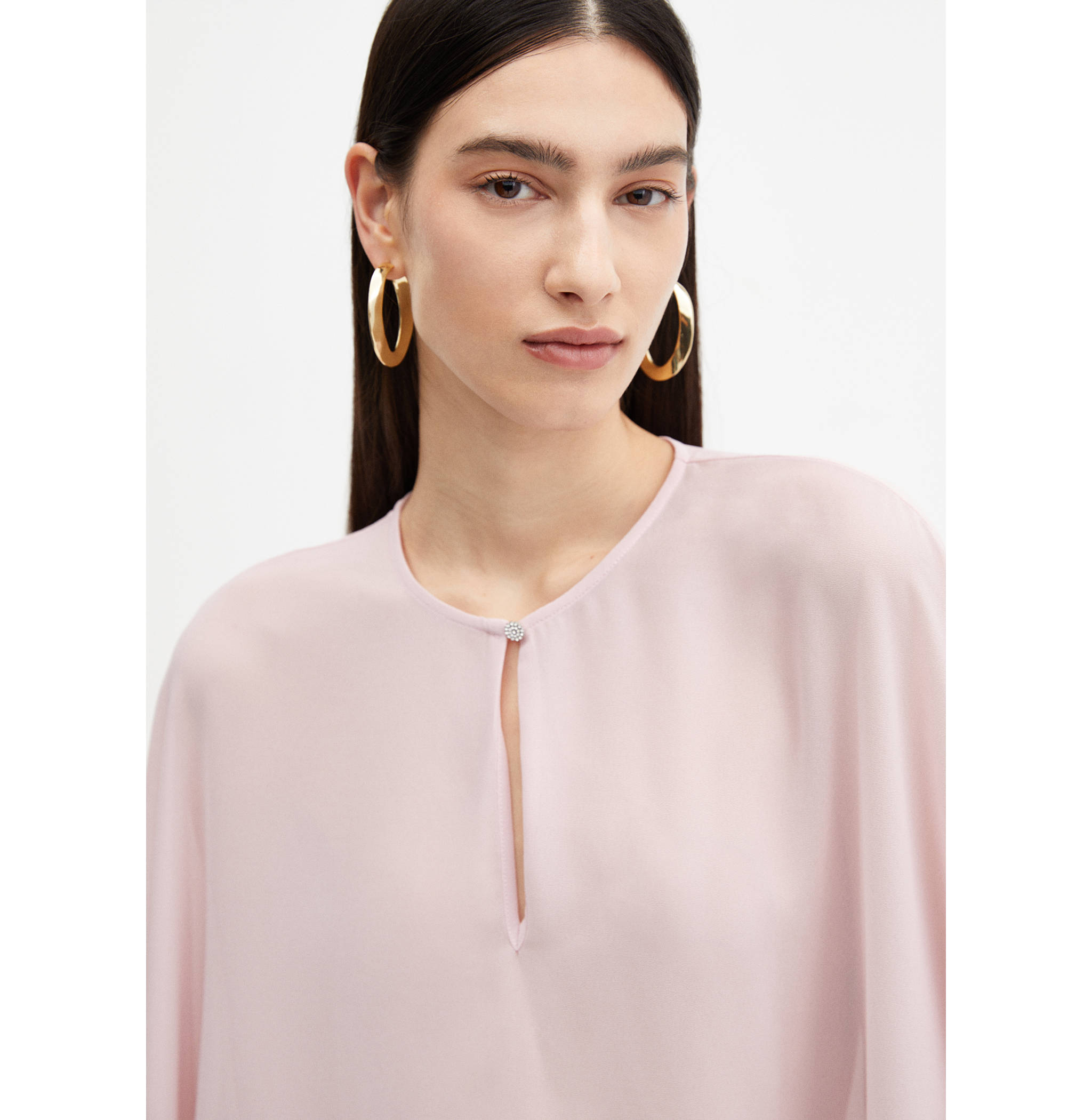 Cape semi-transparente asymétrique - Détail de l'article 1