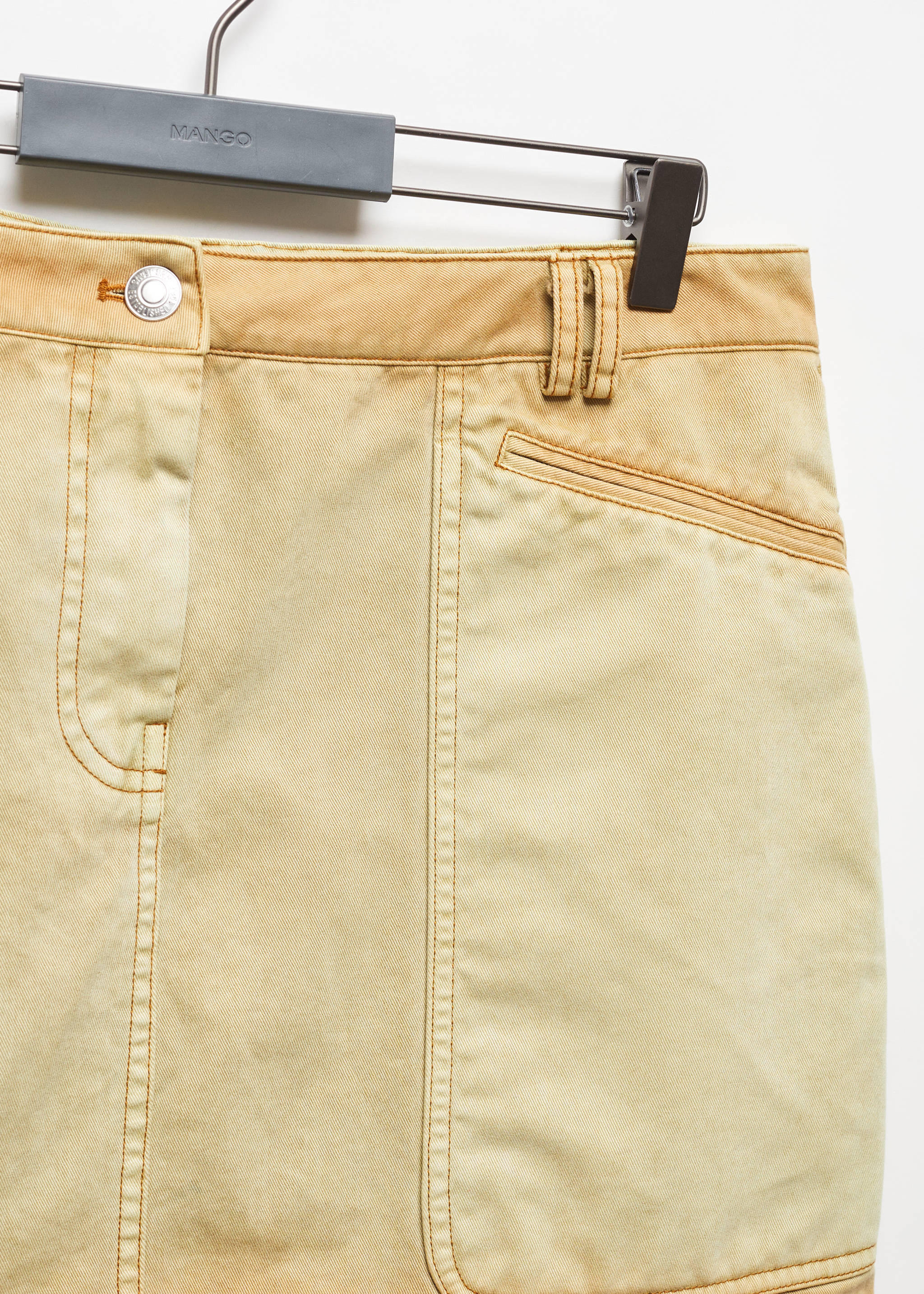 Denim mini-skirt - Details of the article 8, Medium Brown. Ref: 67046327-00.