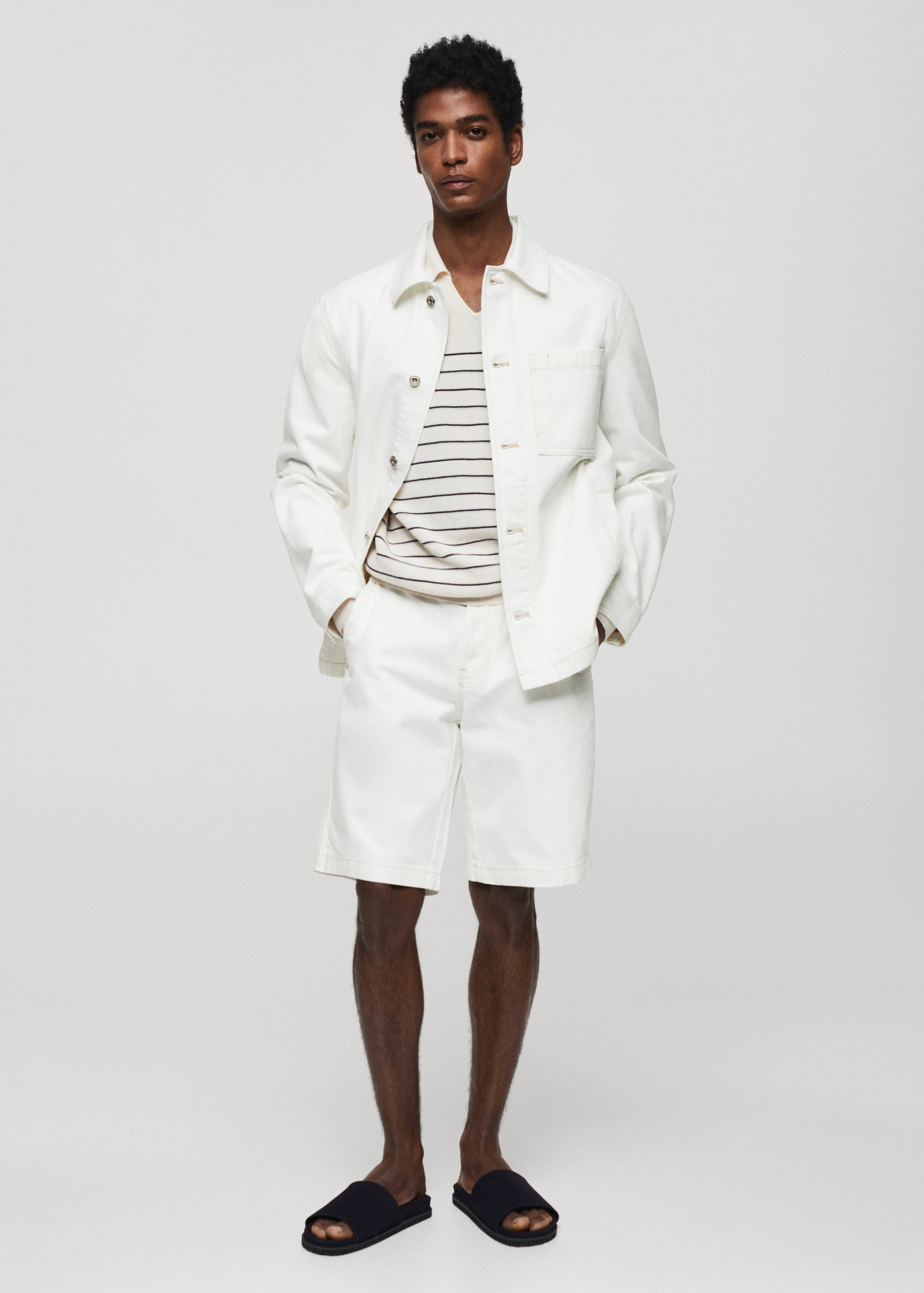 Sobrecamisa de 100% algodão com bolso - Plano geral