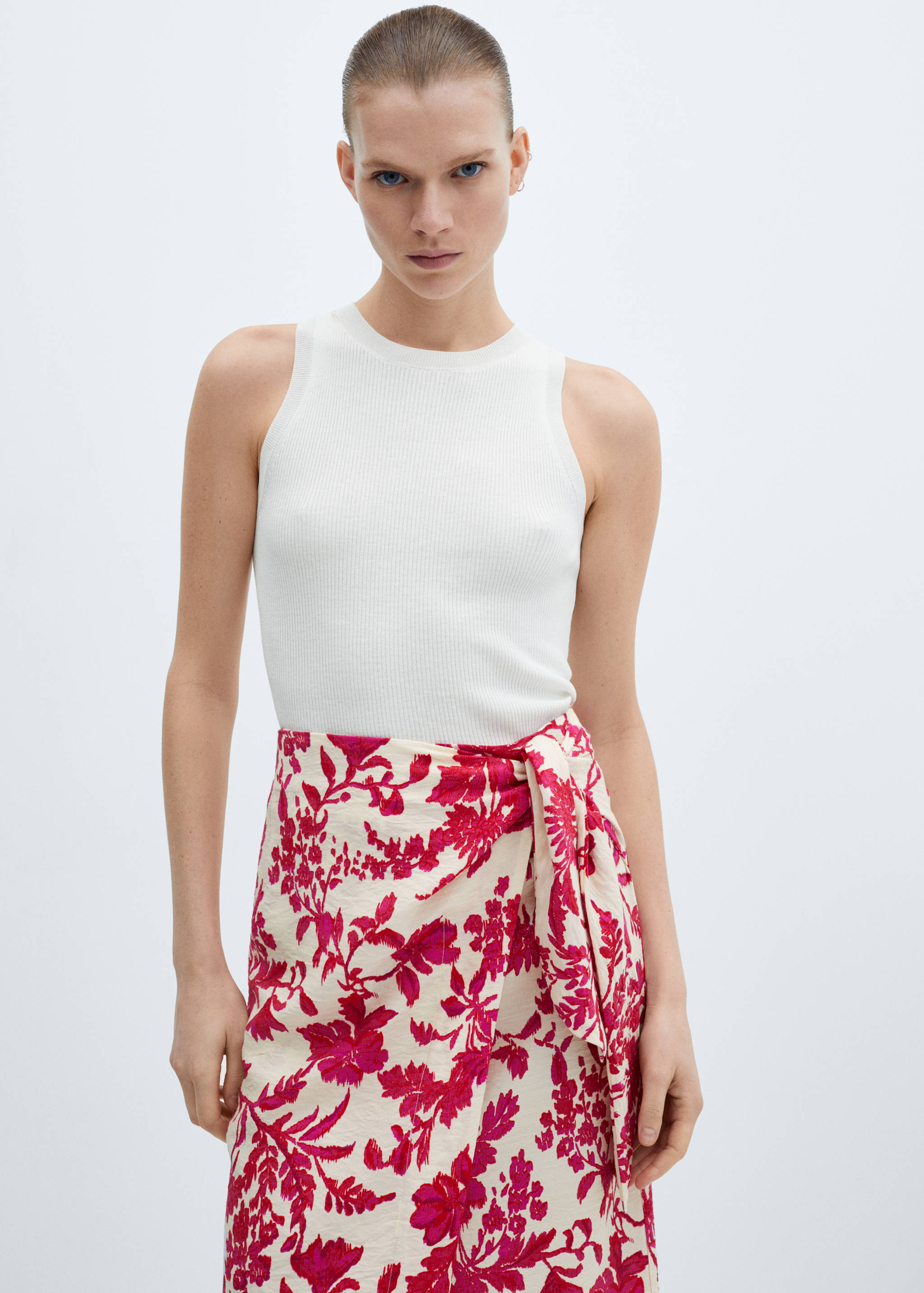 Floral-print wrap skirt - Details of the article 1