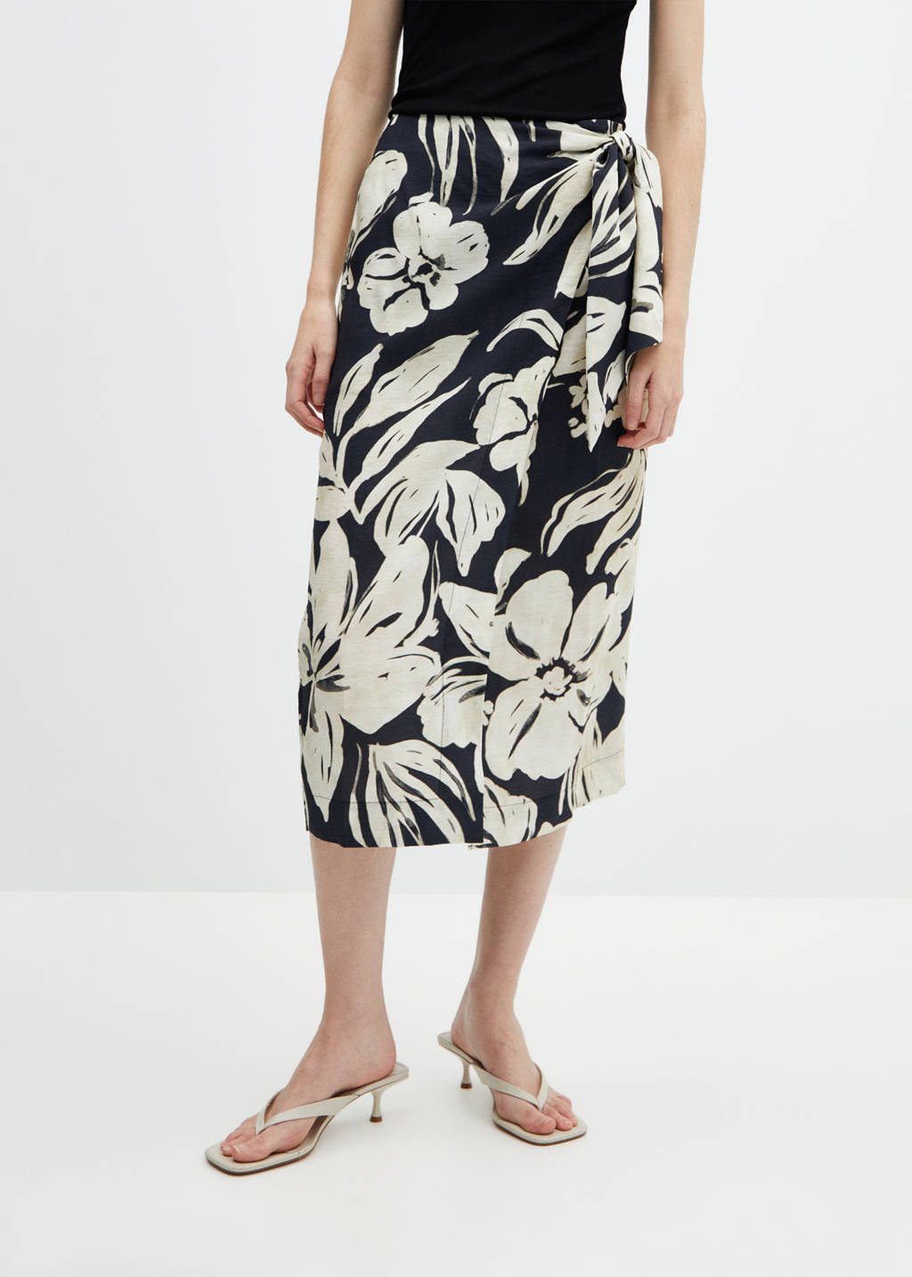 Floral-print wrap skirt - Women | MANGO OUTLET USA