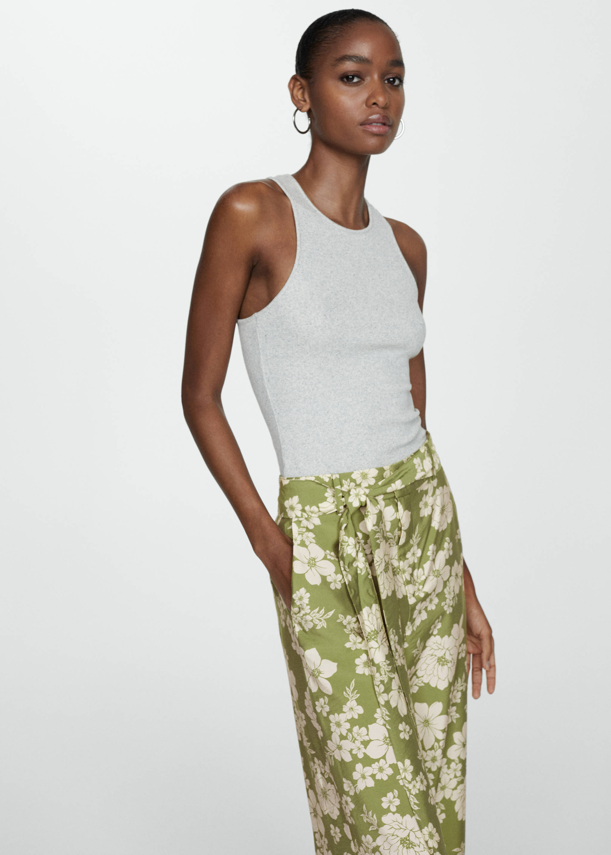 Printed pants with bow - Details of the article 1
