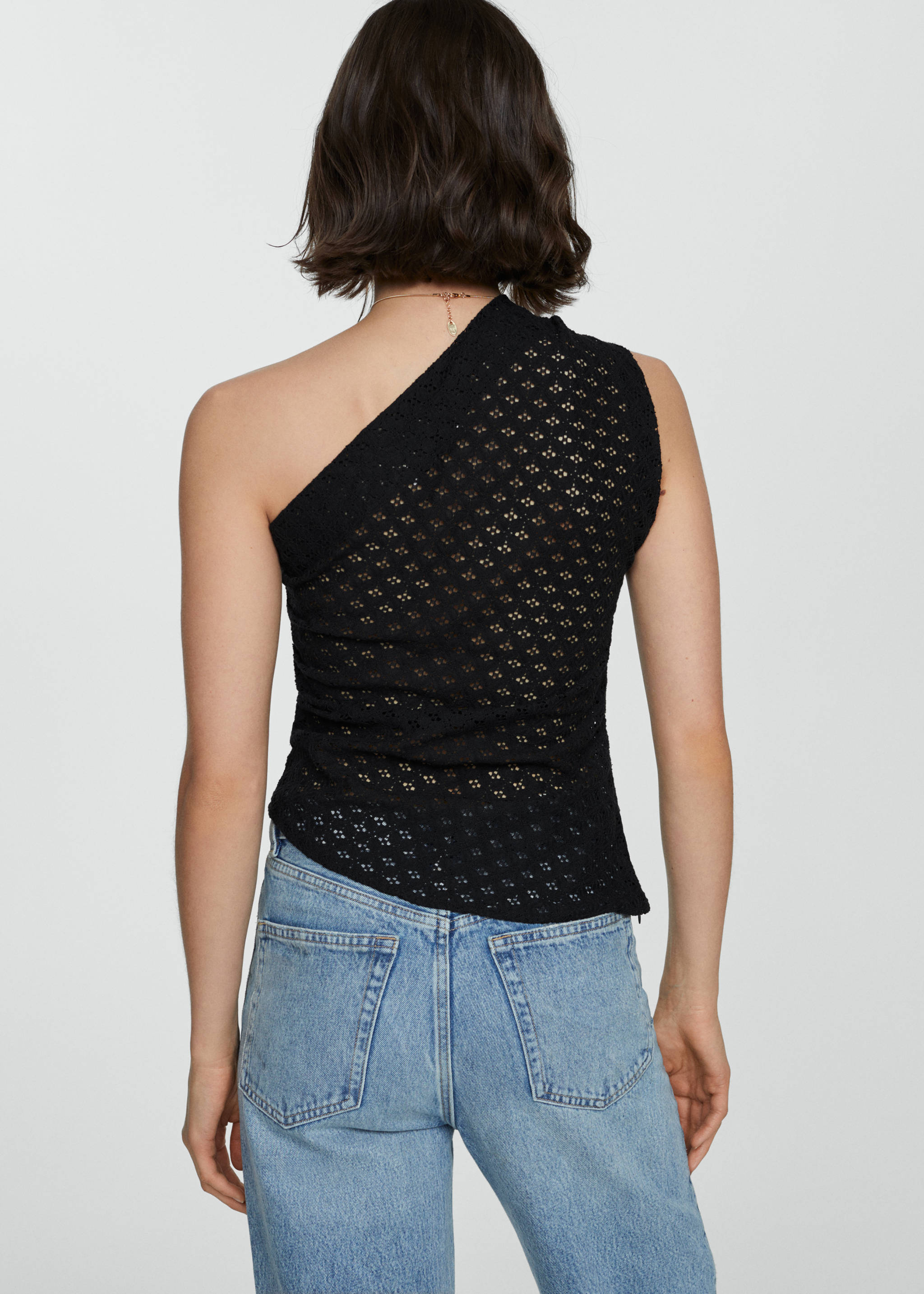 Top assimétrico rendado - Verso do artigo