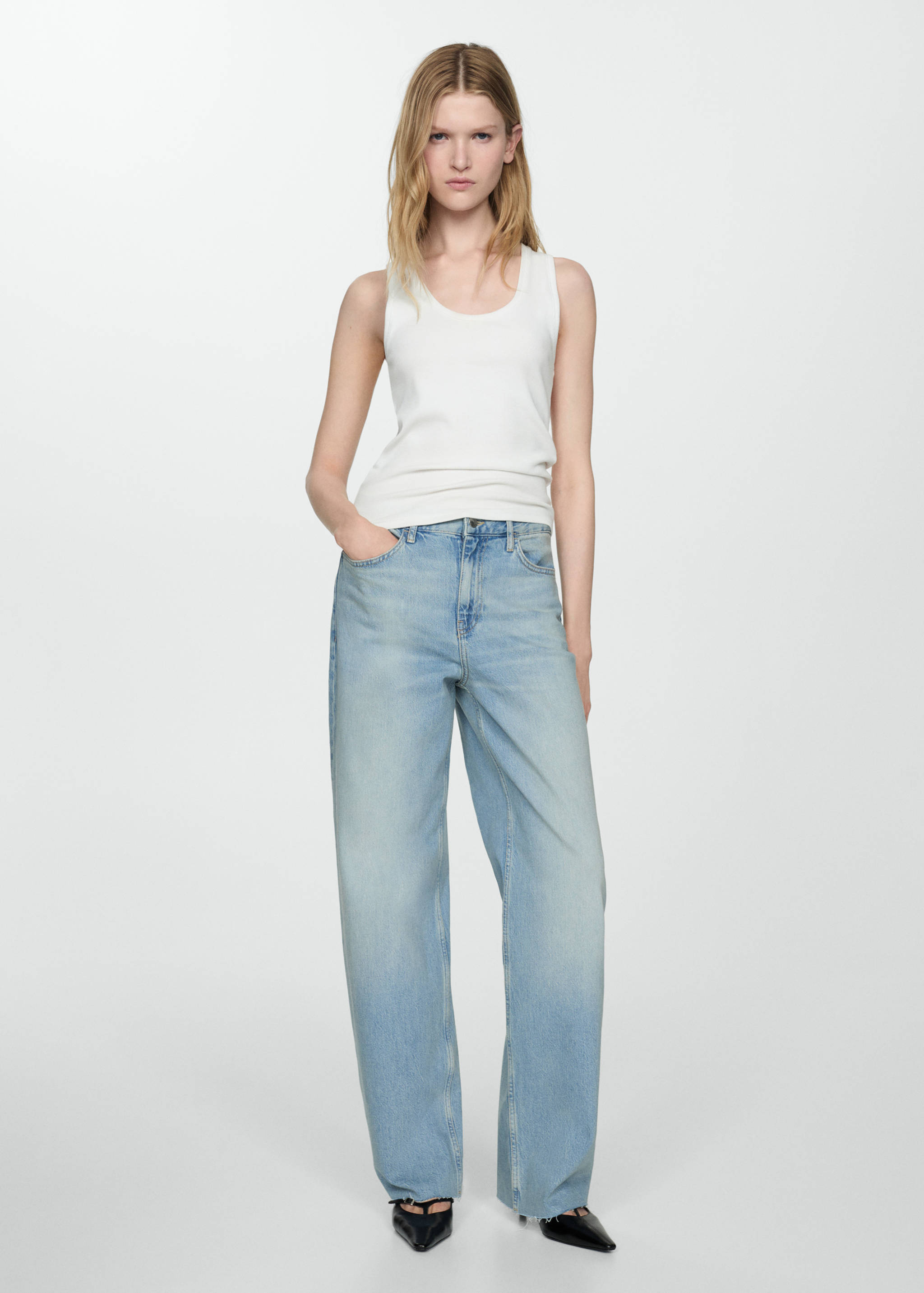 Gerade Jeans mit mittlerem Bund - Allgemeine Ansicht