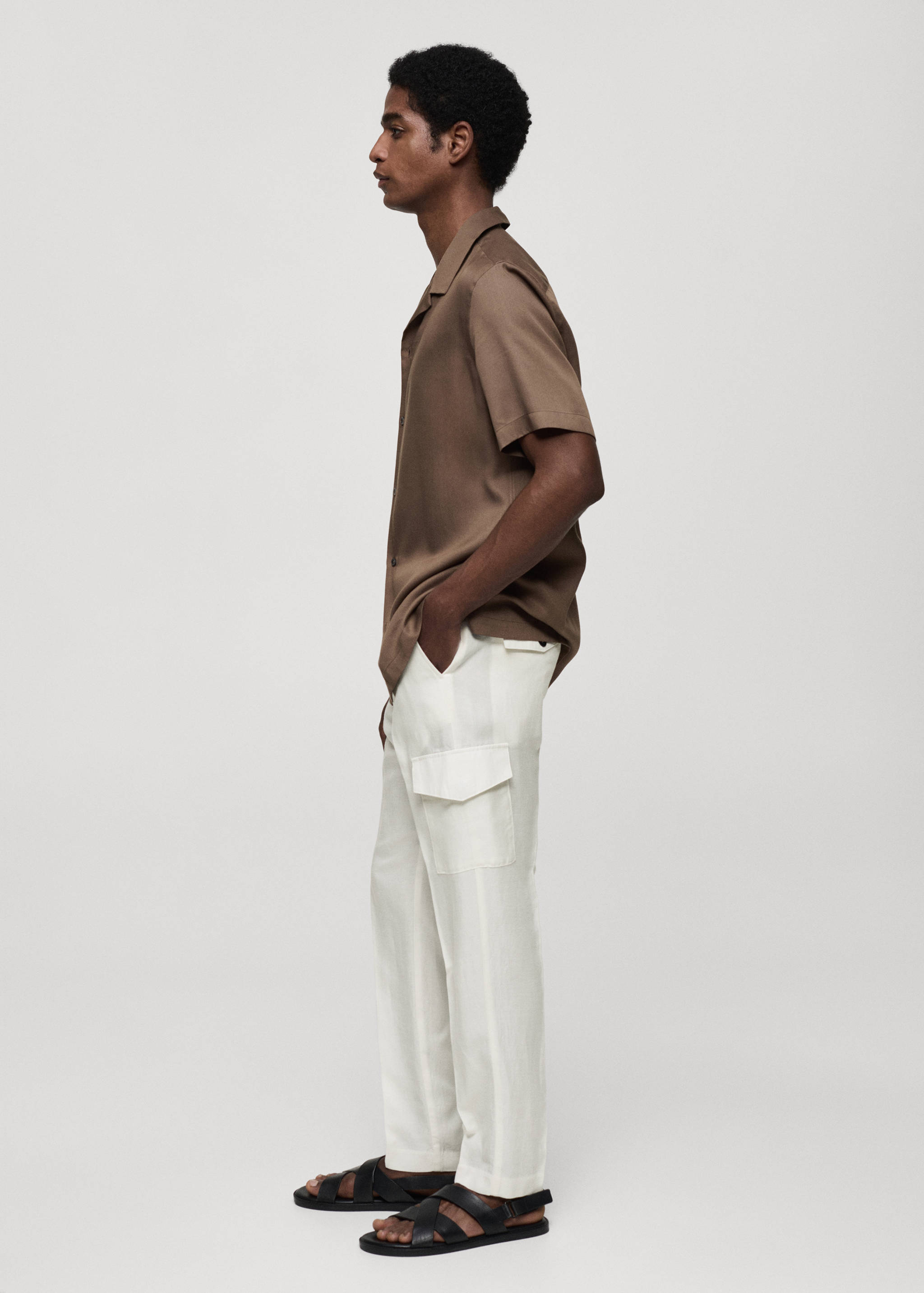 Linen-blend cargo trousers - Details of the article 2