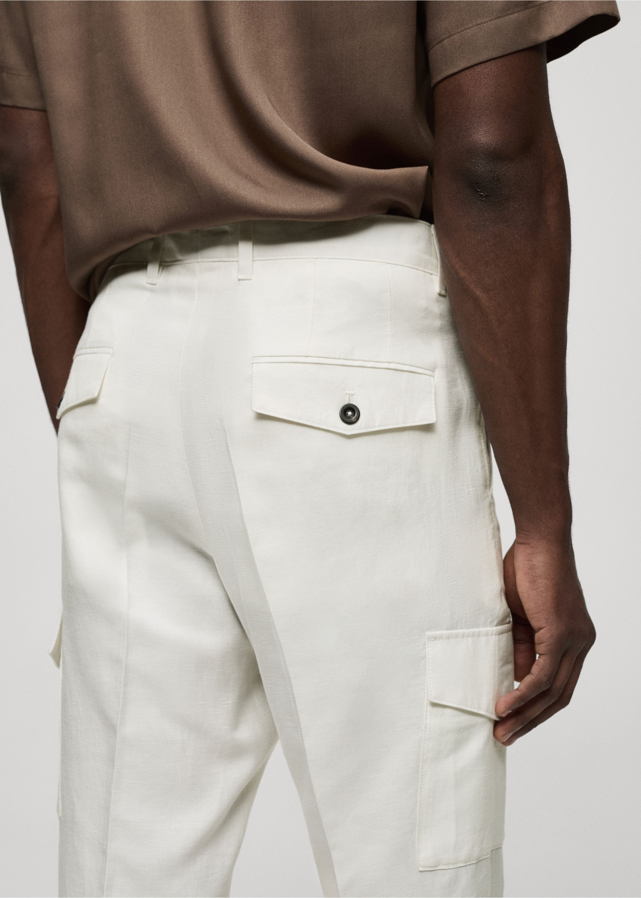 Linen-blend cargo trousers - Details of the article 4