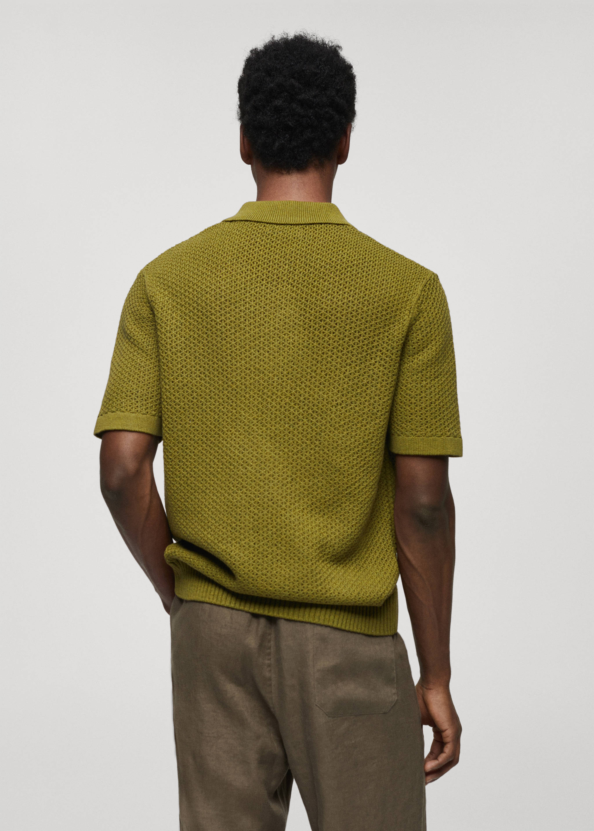 Strickpoloshirt in Flecht-Optik - Rückseite des Artikels