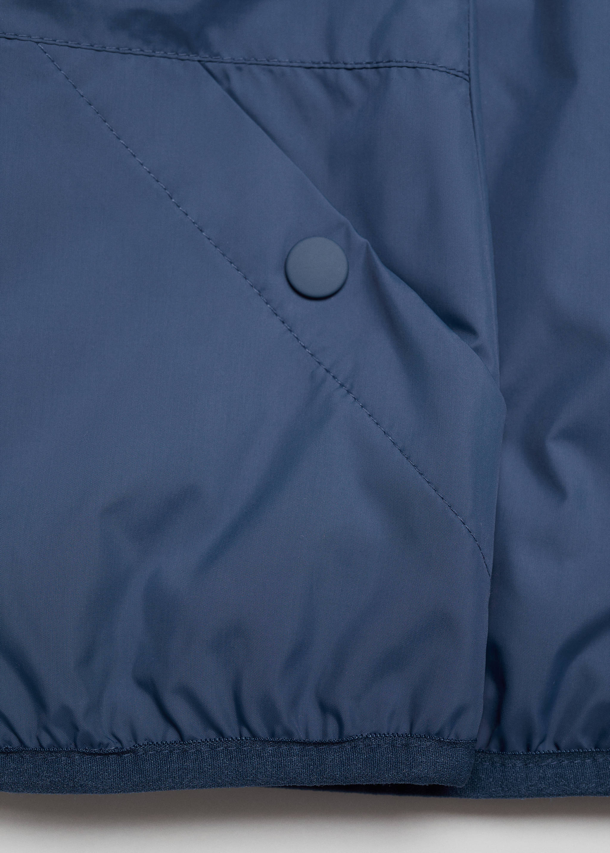 Raincoat hooded jacket - Details of the article 0