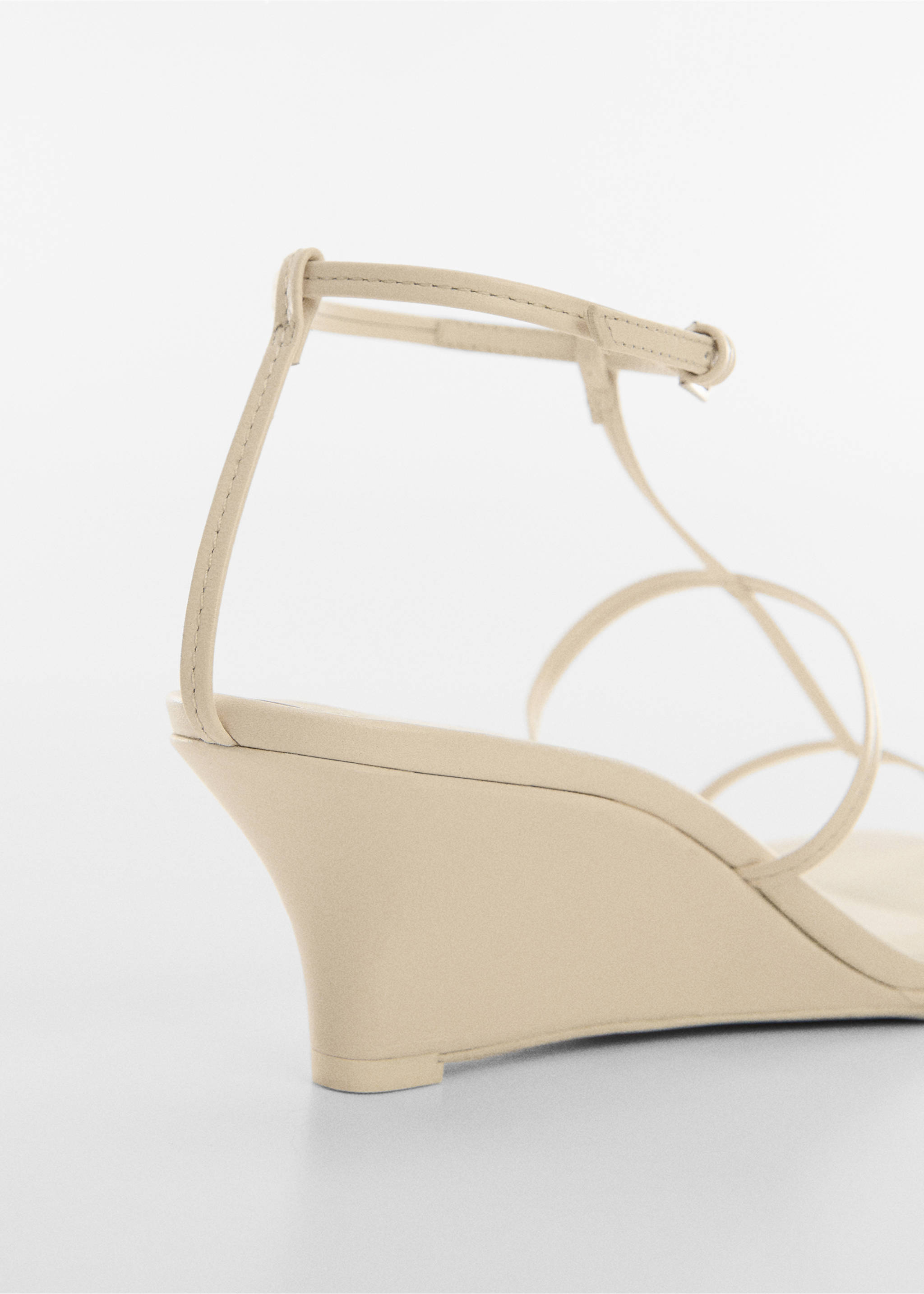 Leather straps sandals - Details of the article 2, White. Ref: 67048279-00.