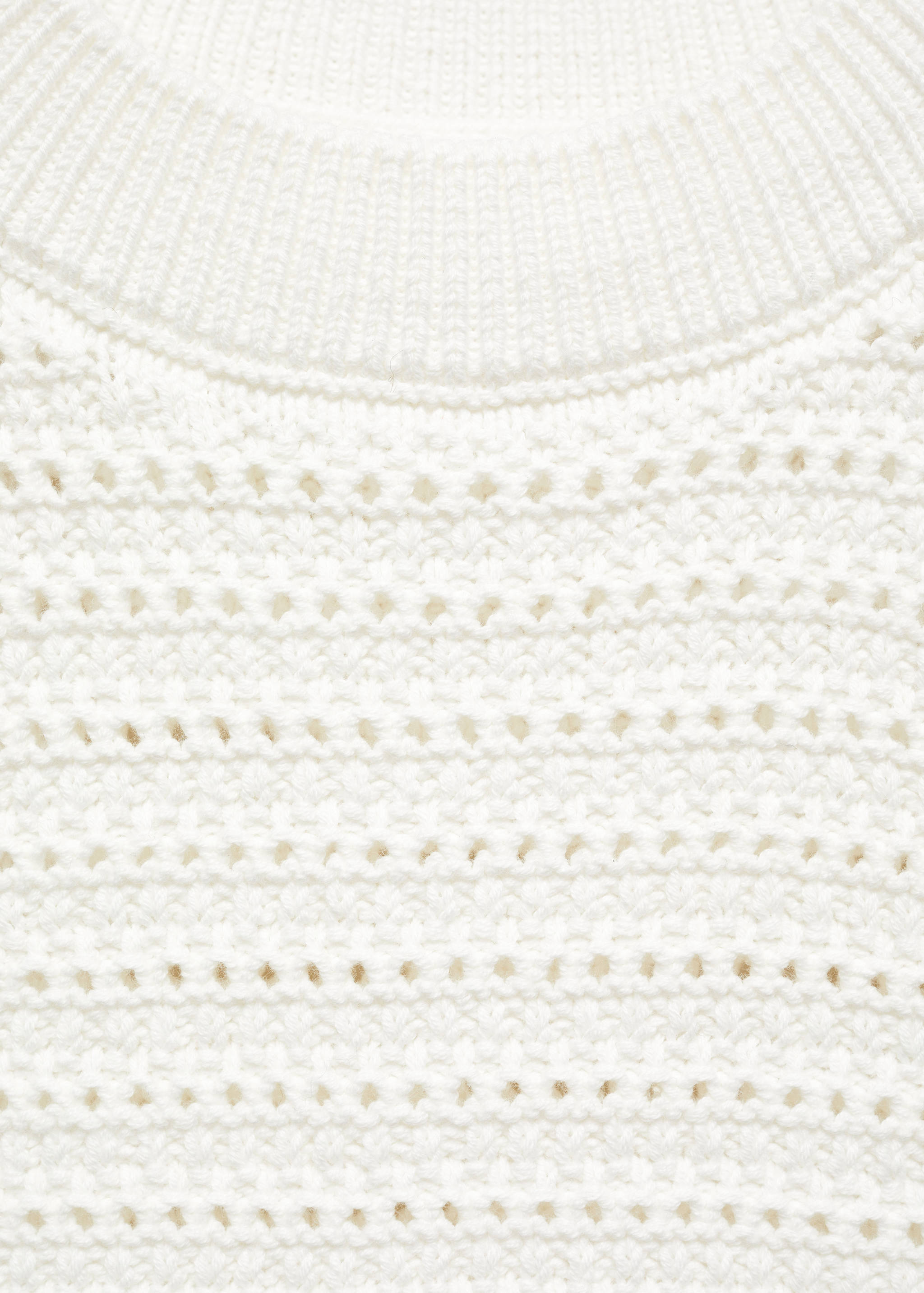 Pleteni top s rupičastim detaljima - Detalji artikla 8