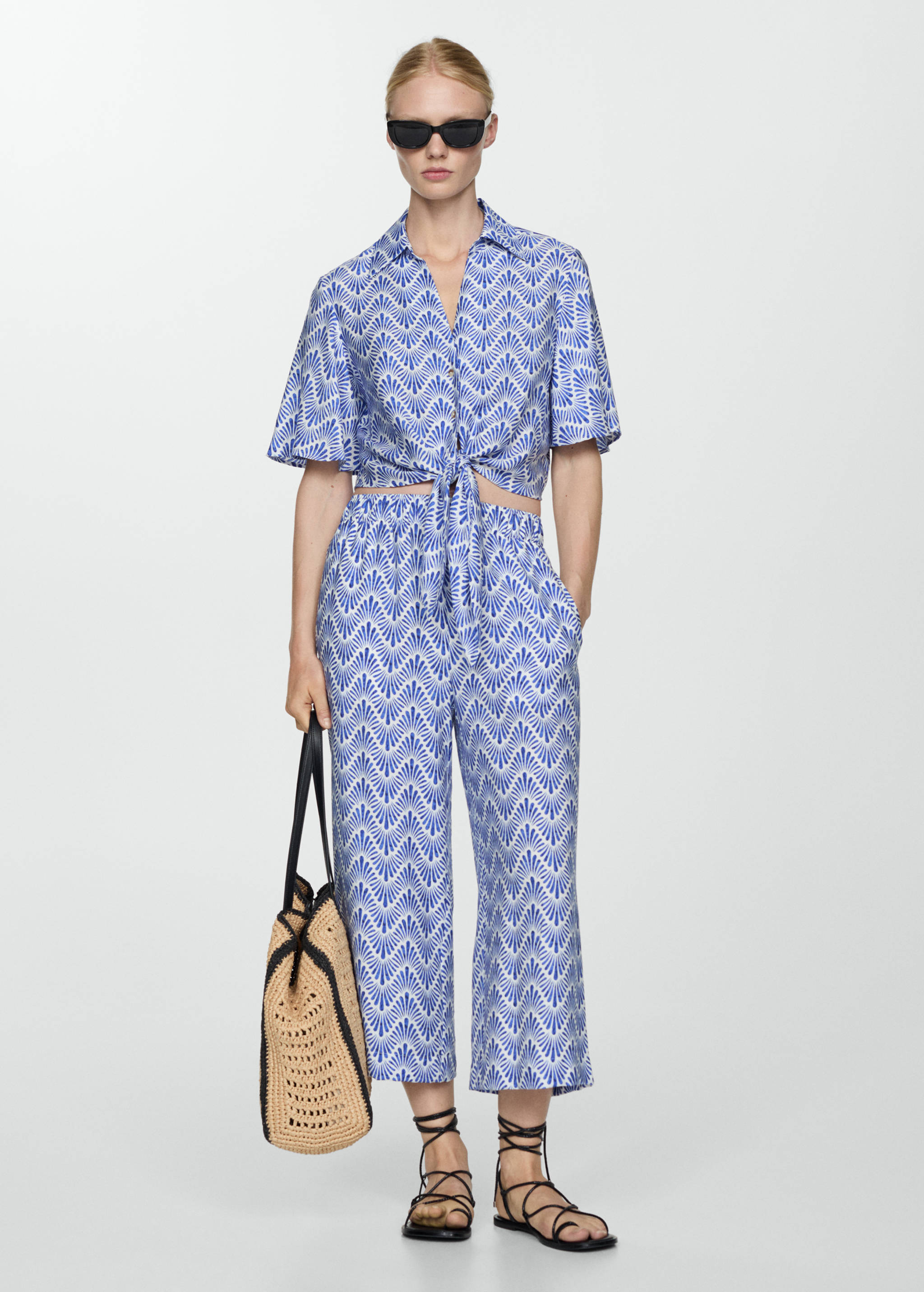 Pantalón recto estampado - Plano general