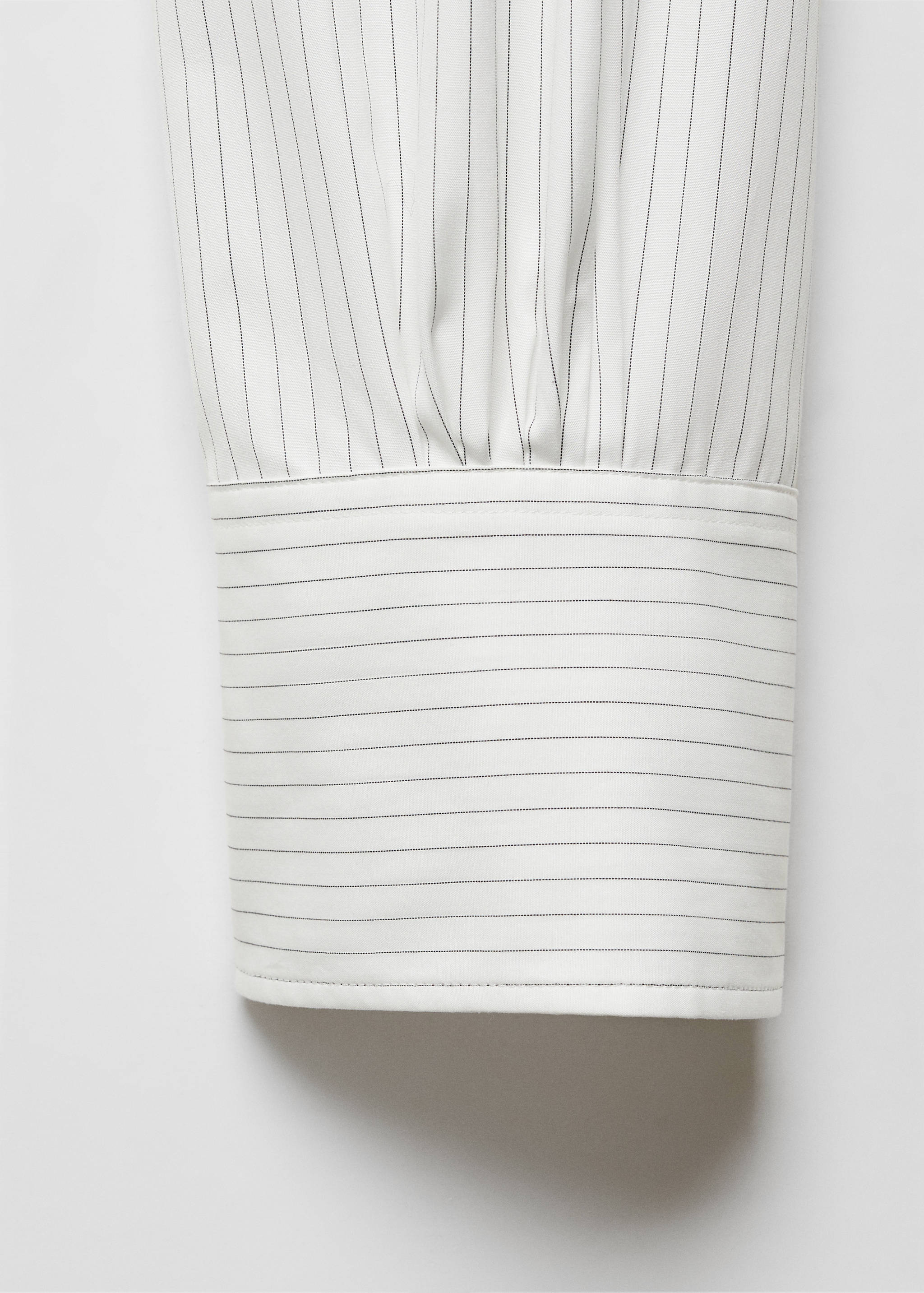 Camisa fruncida abertura posterior - Detalle del artículo 0