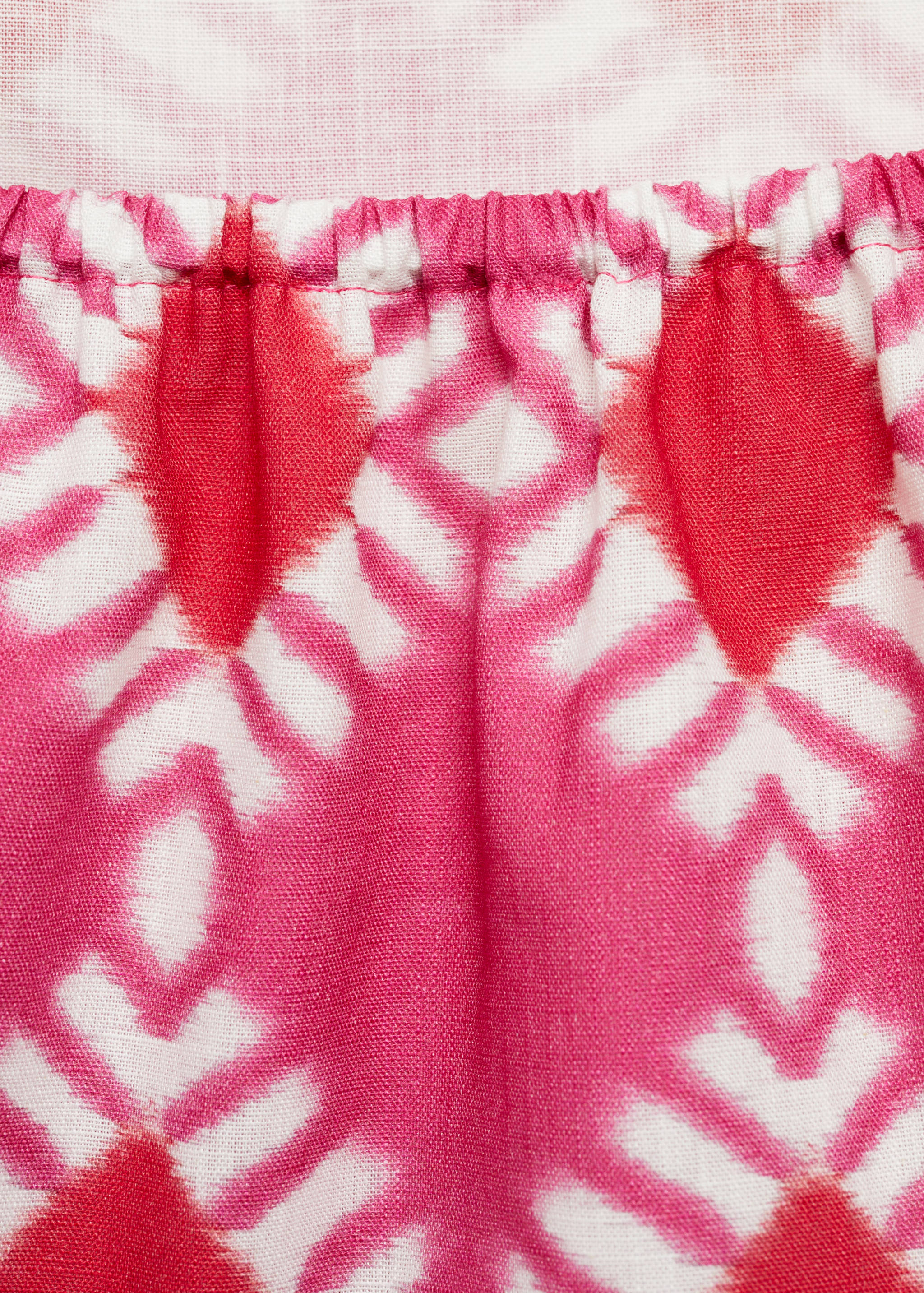 Top mit geometrischem Print - Detail des Artikels 8