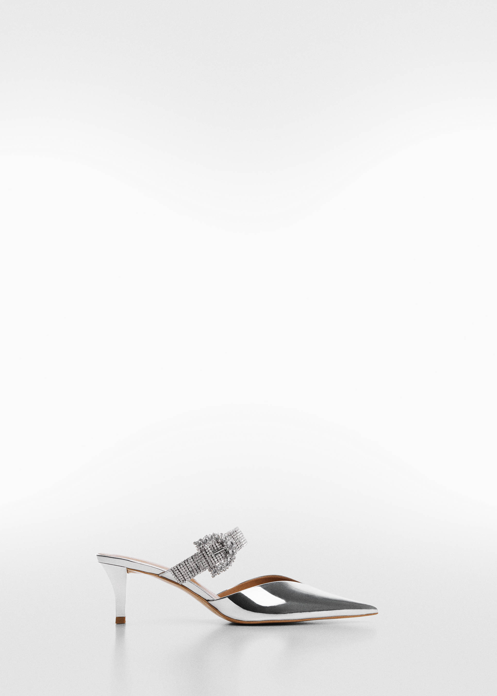 Pointed shoes with rhinestone detail - Article without model