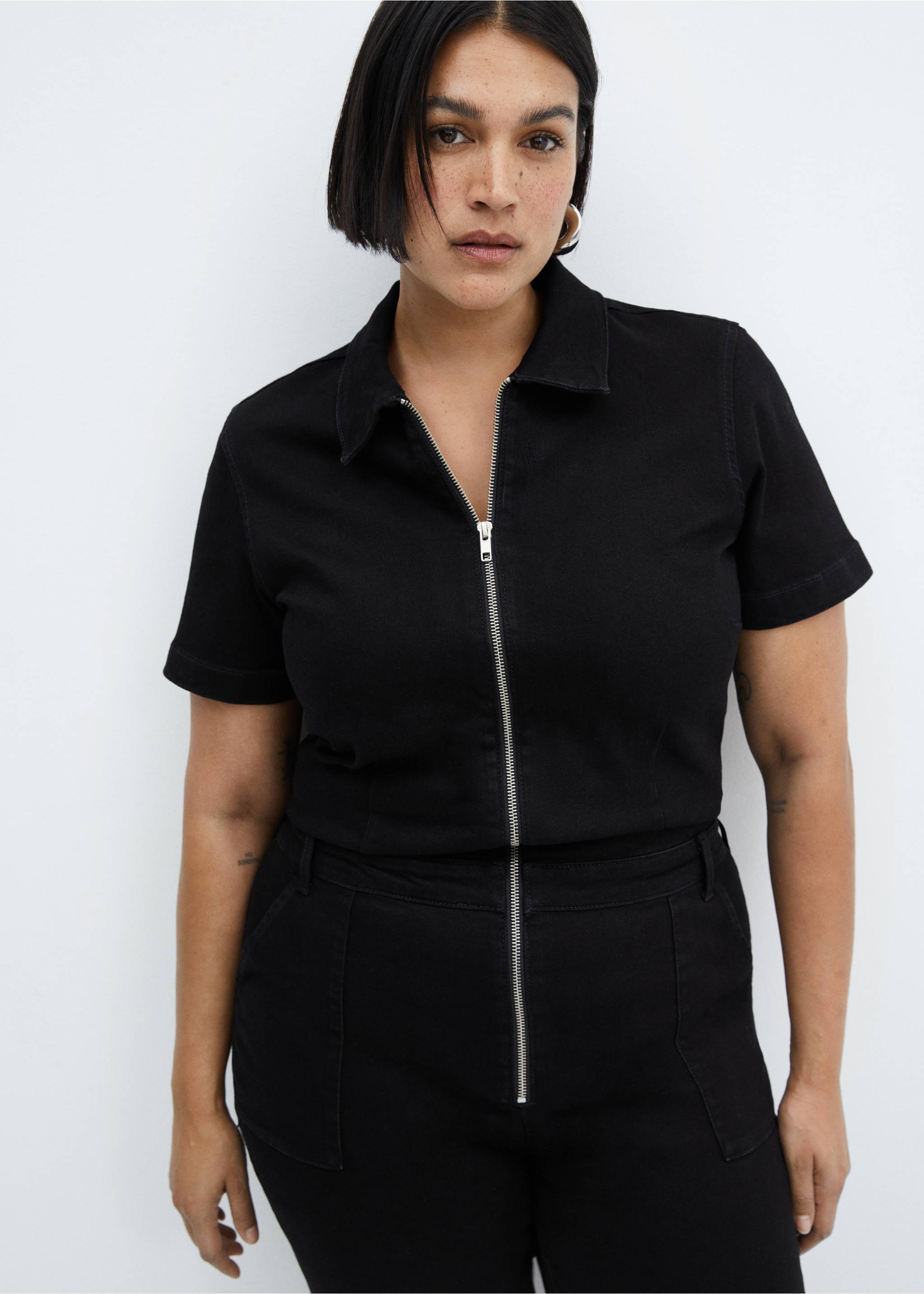 Jeans-Jumpsuit mit Reißverschluss - Detail des Artikels 5, Black denim. Ref: 67050351-00.