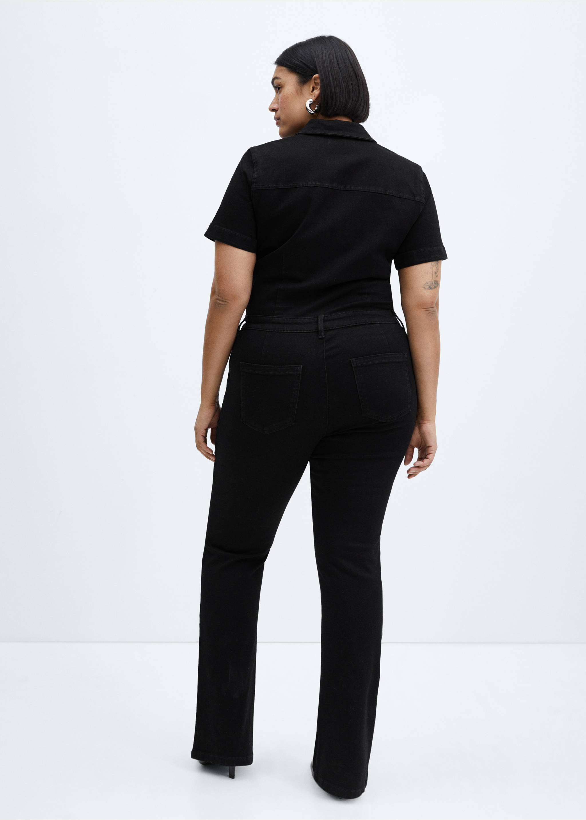 Jeans-Jumpsuit mit Reißverschluss - Detail des Artikels 4, Black denim. Ref: 67050351-00.