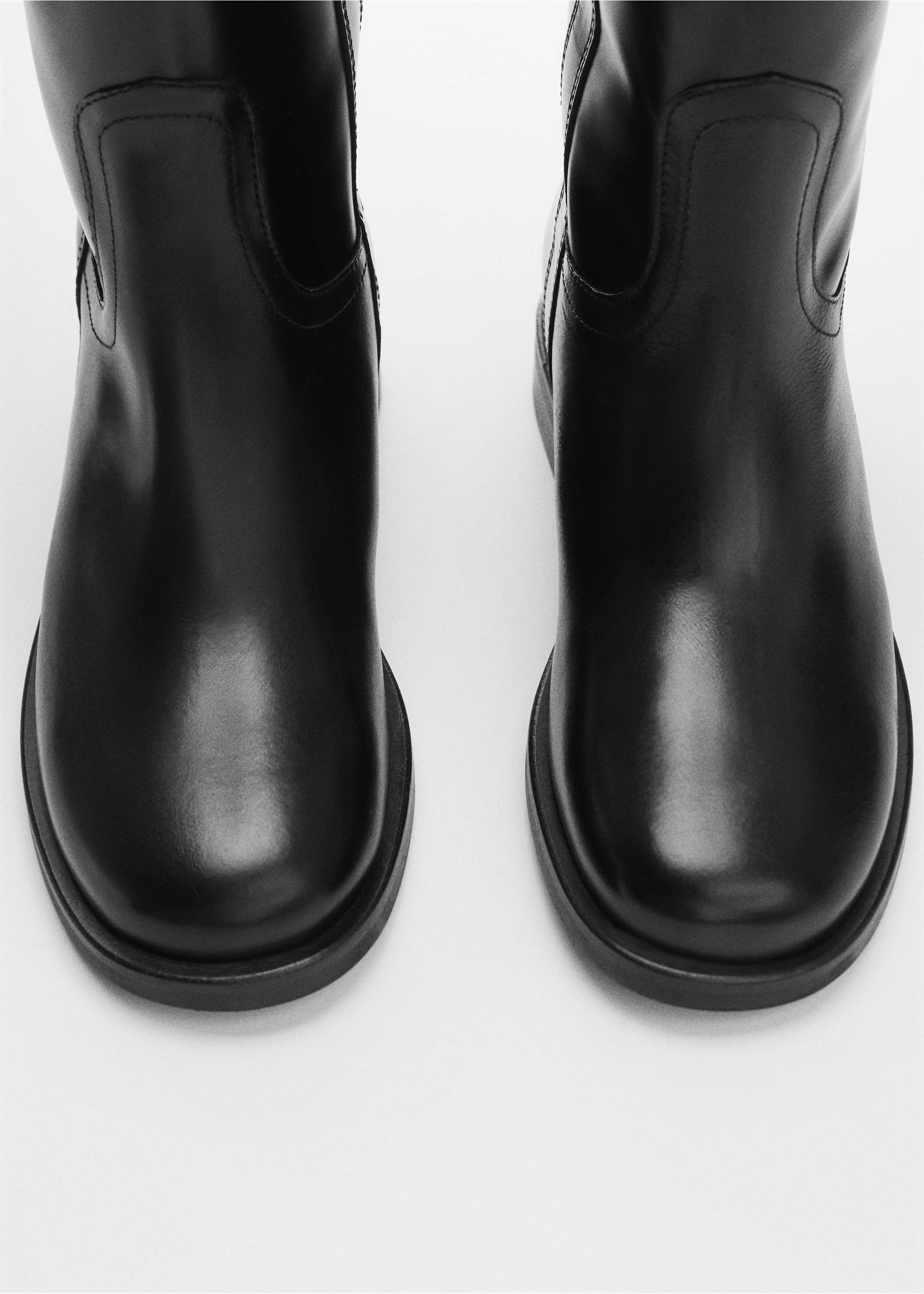 Bota alta piel - Detalle del artículo 1, Negro. Ref: 67050444-00.