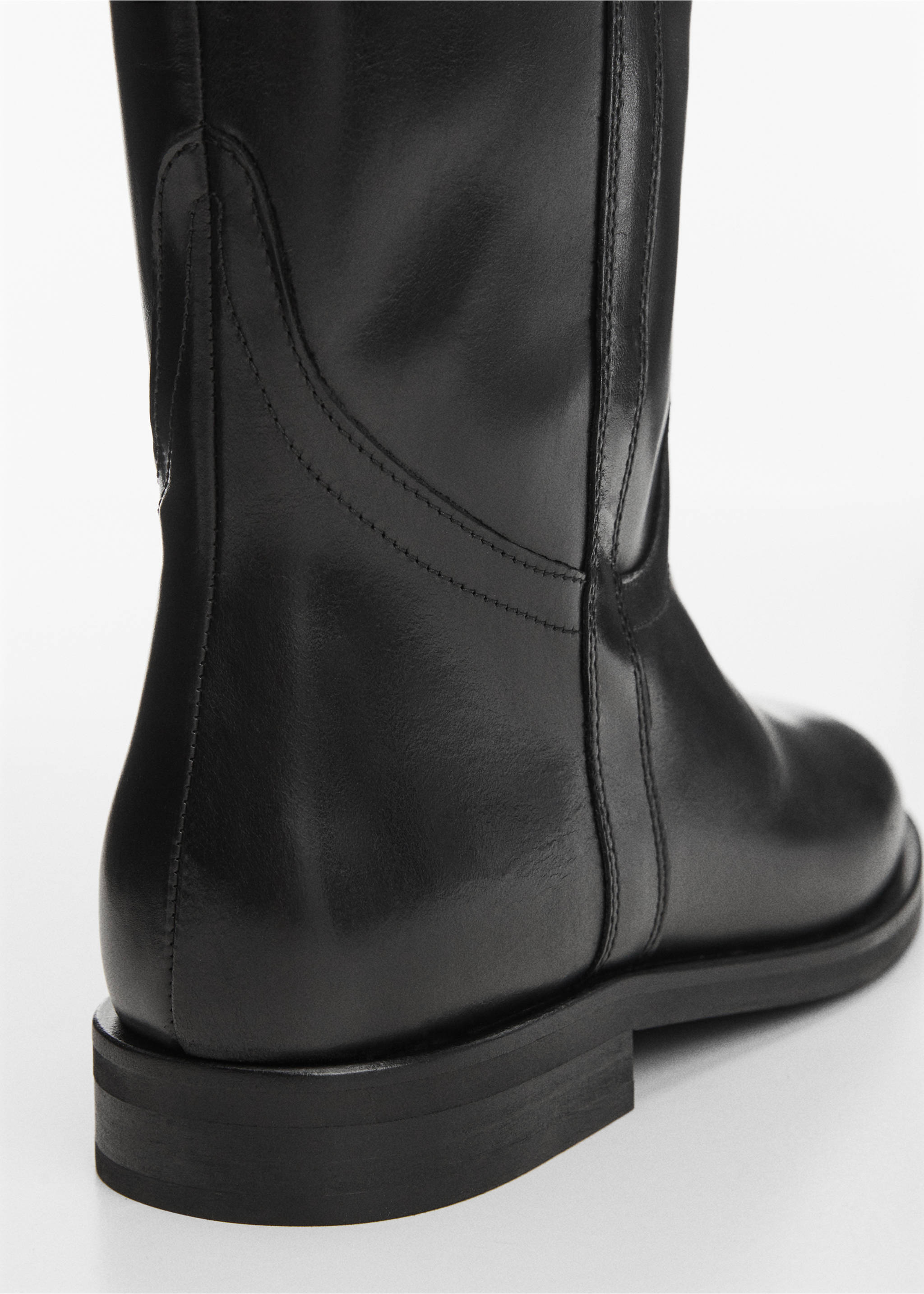 Bota alta piel - Detalle del artículo 2, Negro. Ref: 67050444-00.