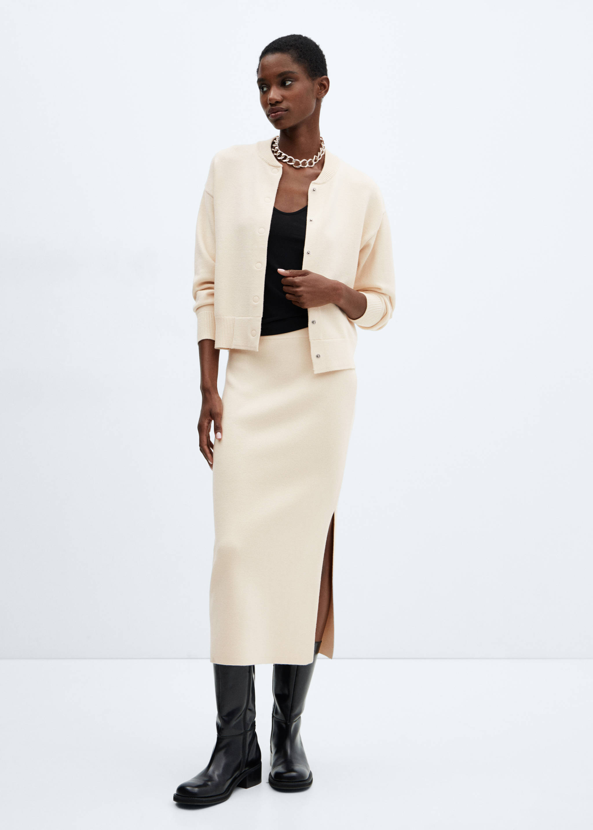 Slit knitted skirt - General plane