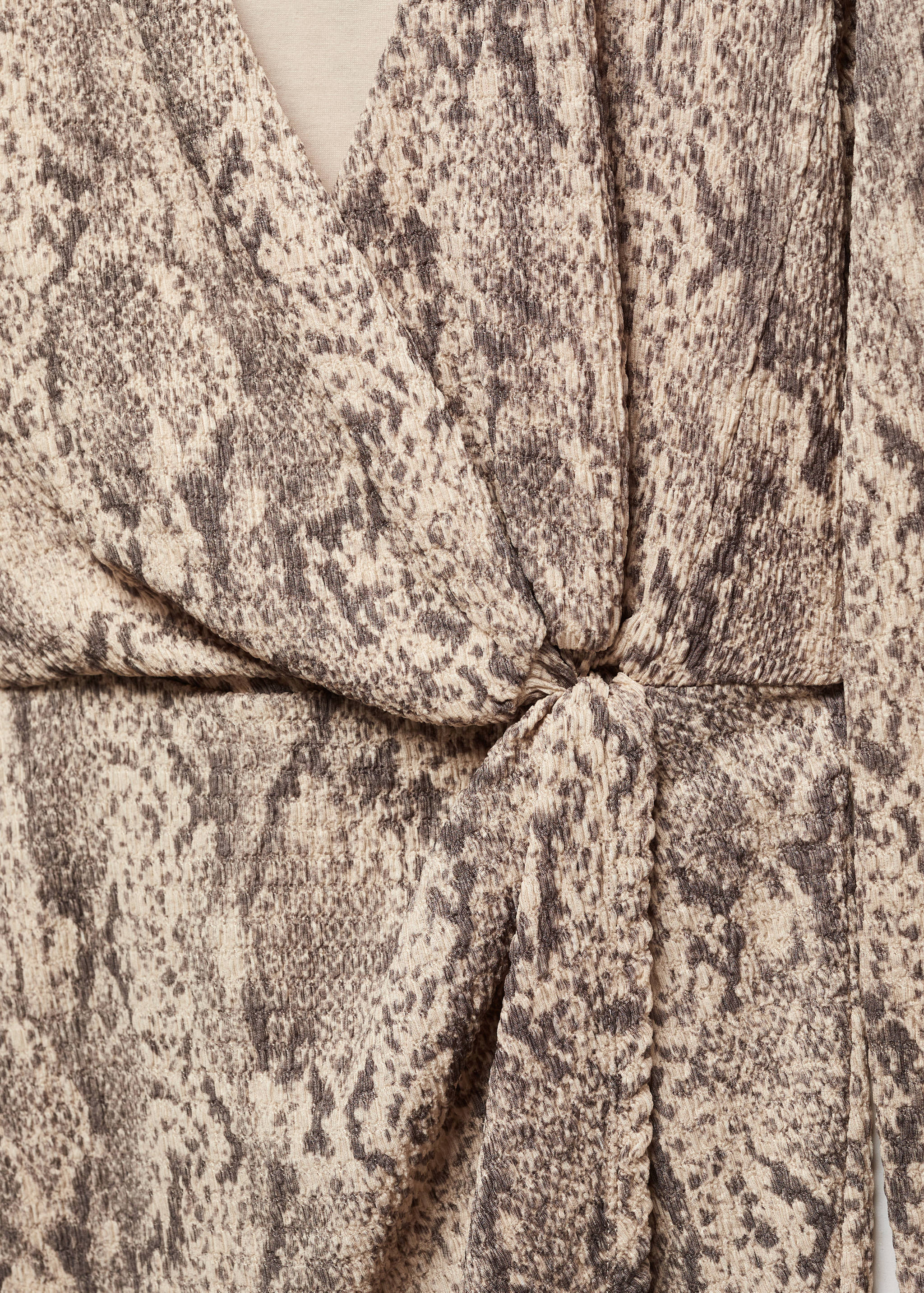 Animal-print textured dress - Details of the article 8