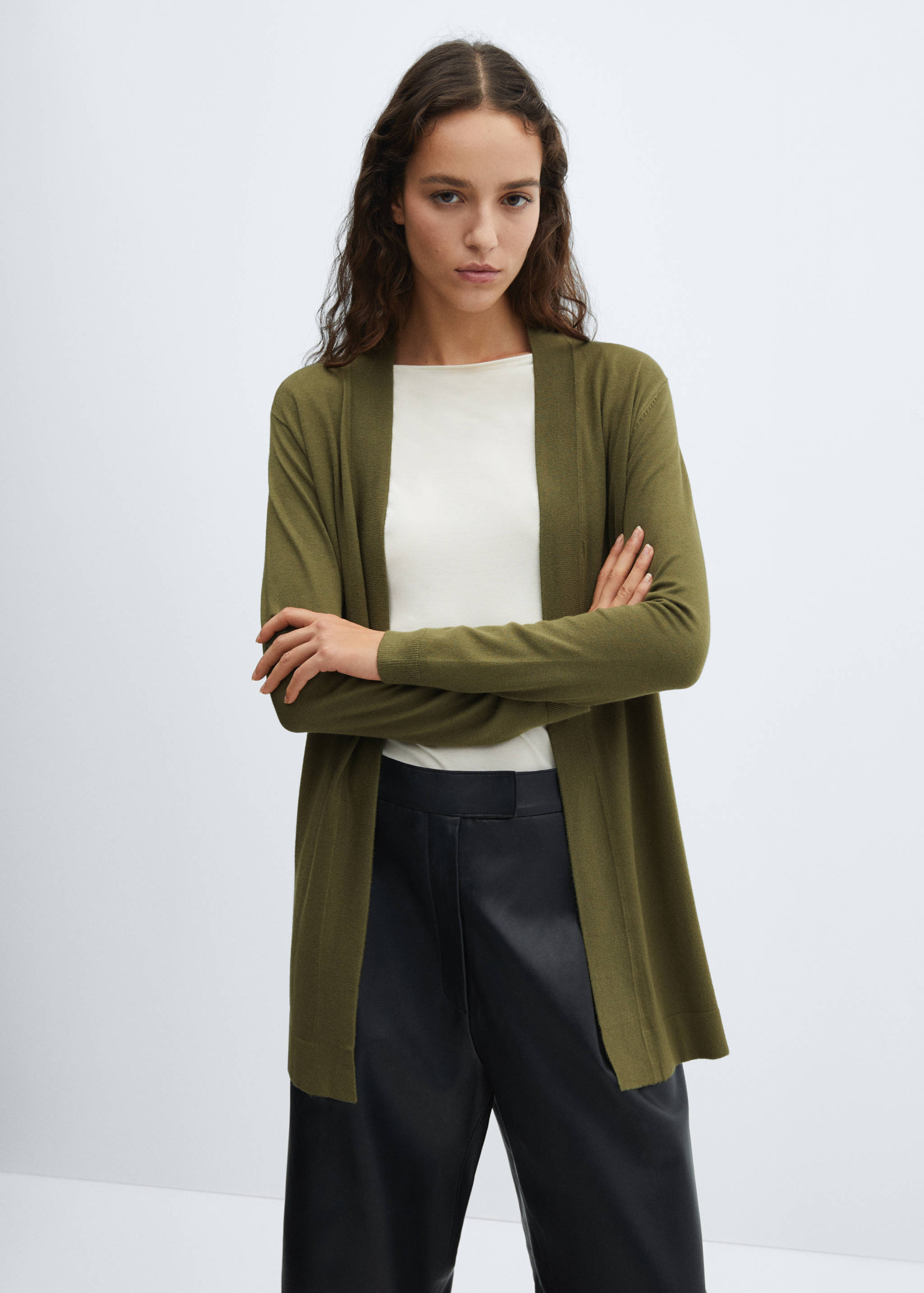 Fine-knit cardigan - Medium plane