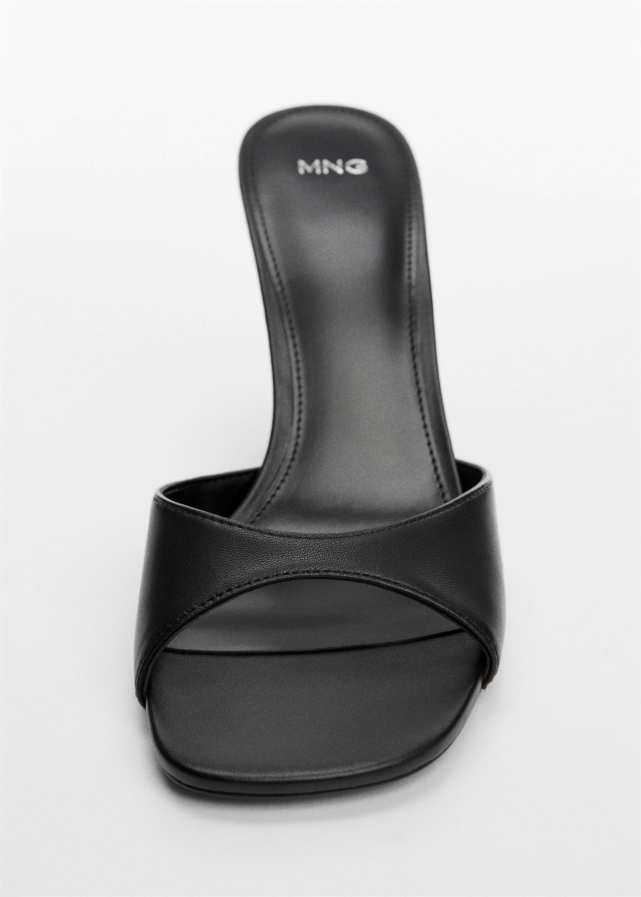 Heel leather sandals - Details of the article 2