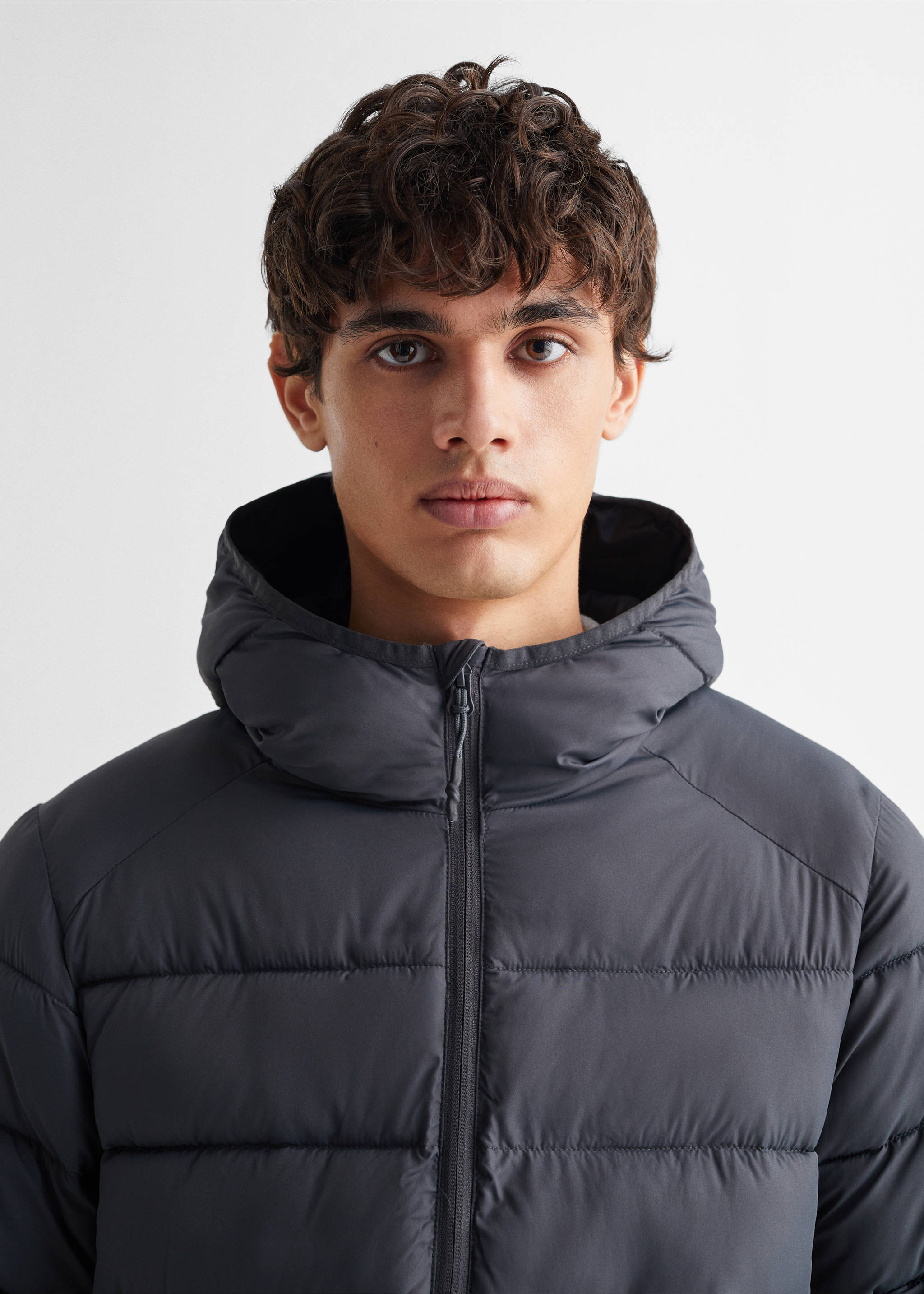 Quilted jacket - Details of the article 1, Charcoal. Ref: 67050470-00.