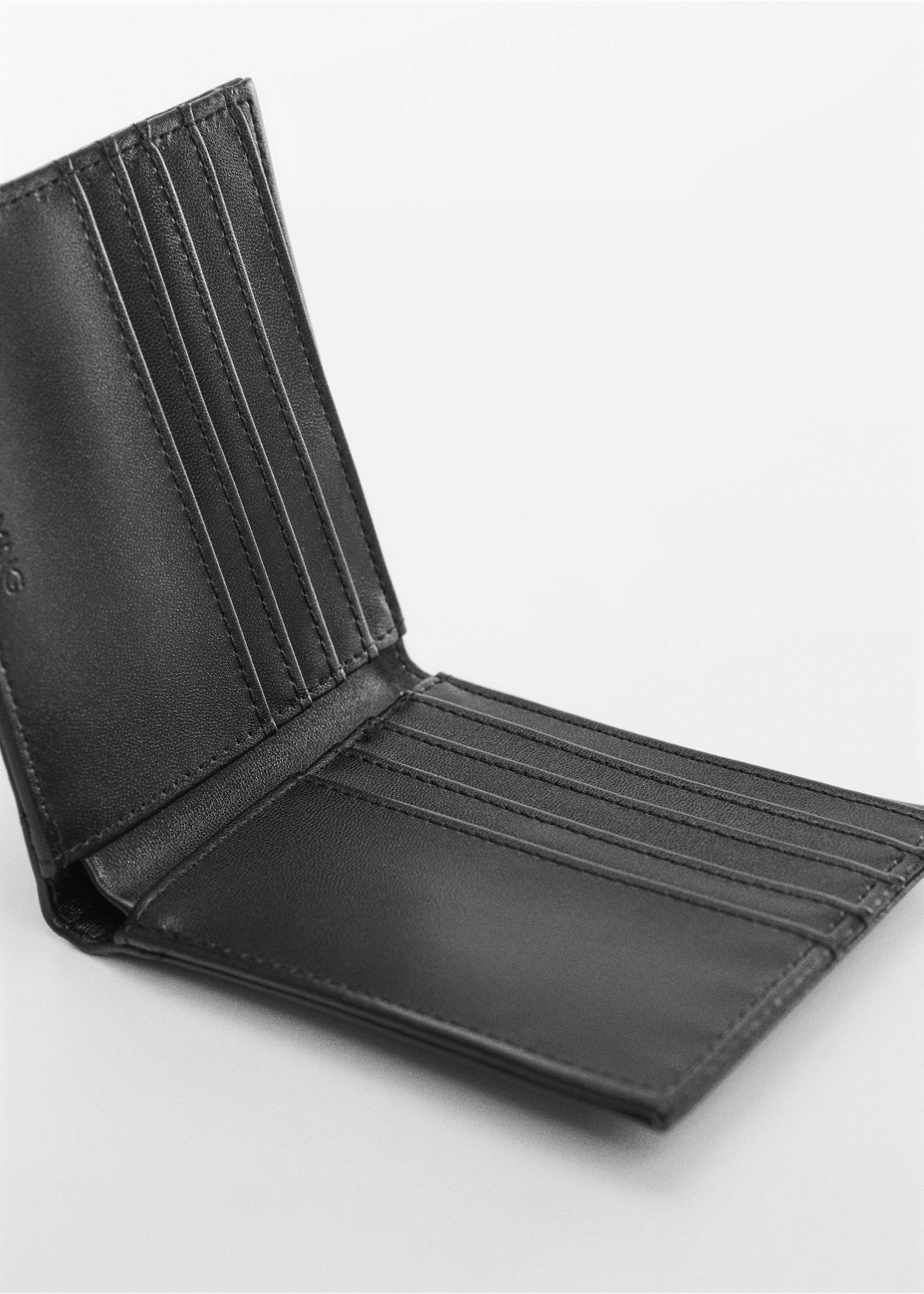 Anti-Contactless Geldbörse-Kartenetui - Detail des Artikels 1, Schwarz. Ref: 67050638-00.