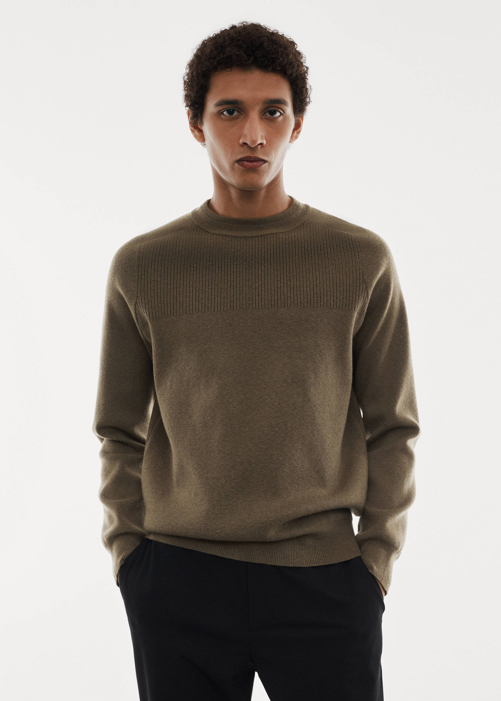 Stretchpullover mit Rippdetail - Mittlere Ansicht