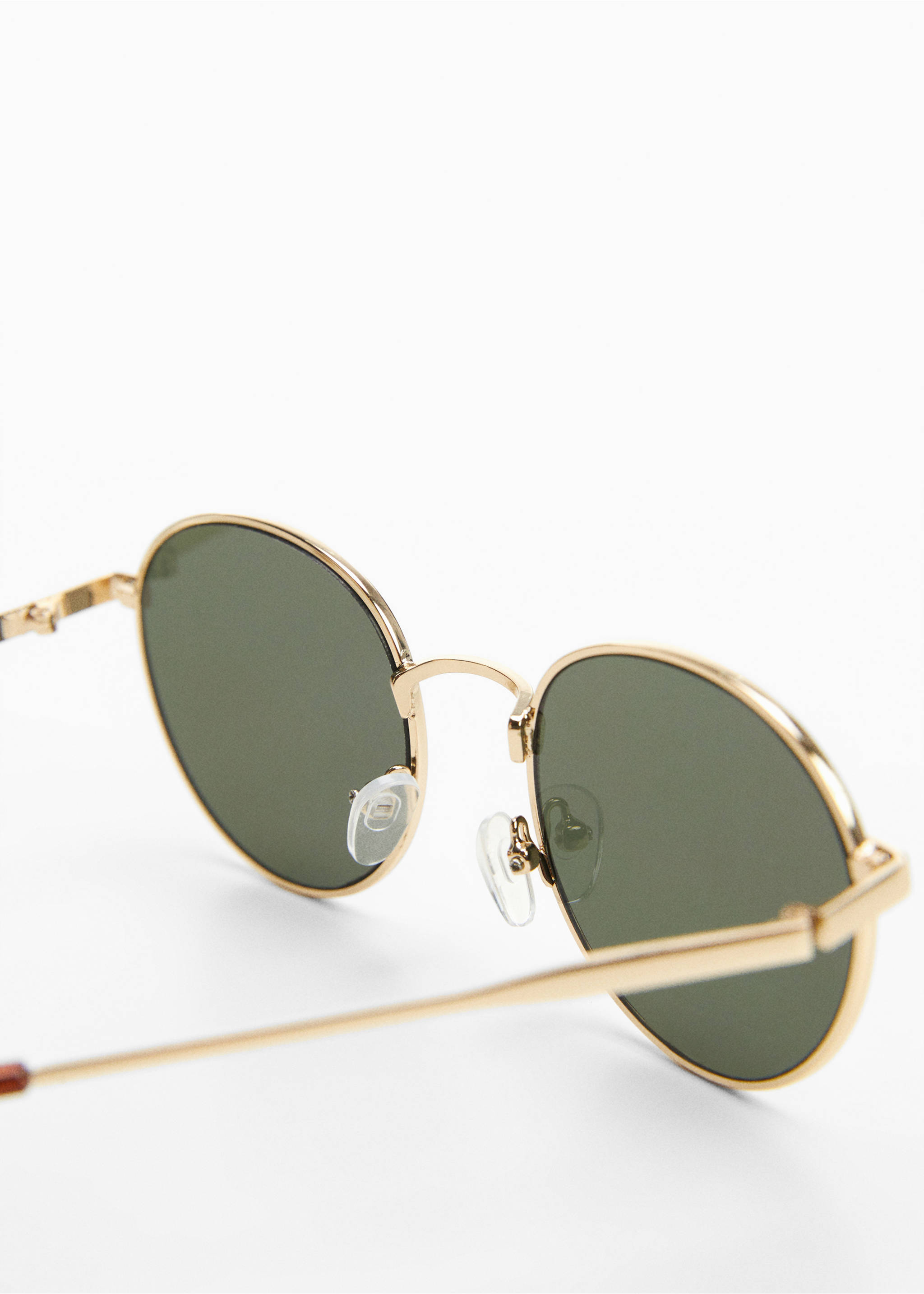 Round Metal Sunglasses - Details of the article 1, Gold. Ref: 67050647-00.
