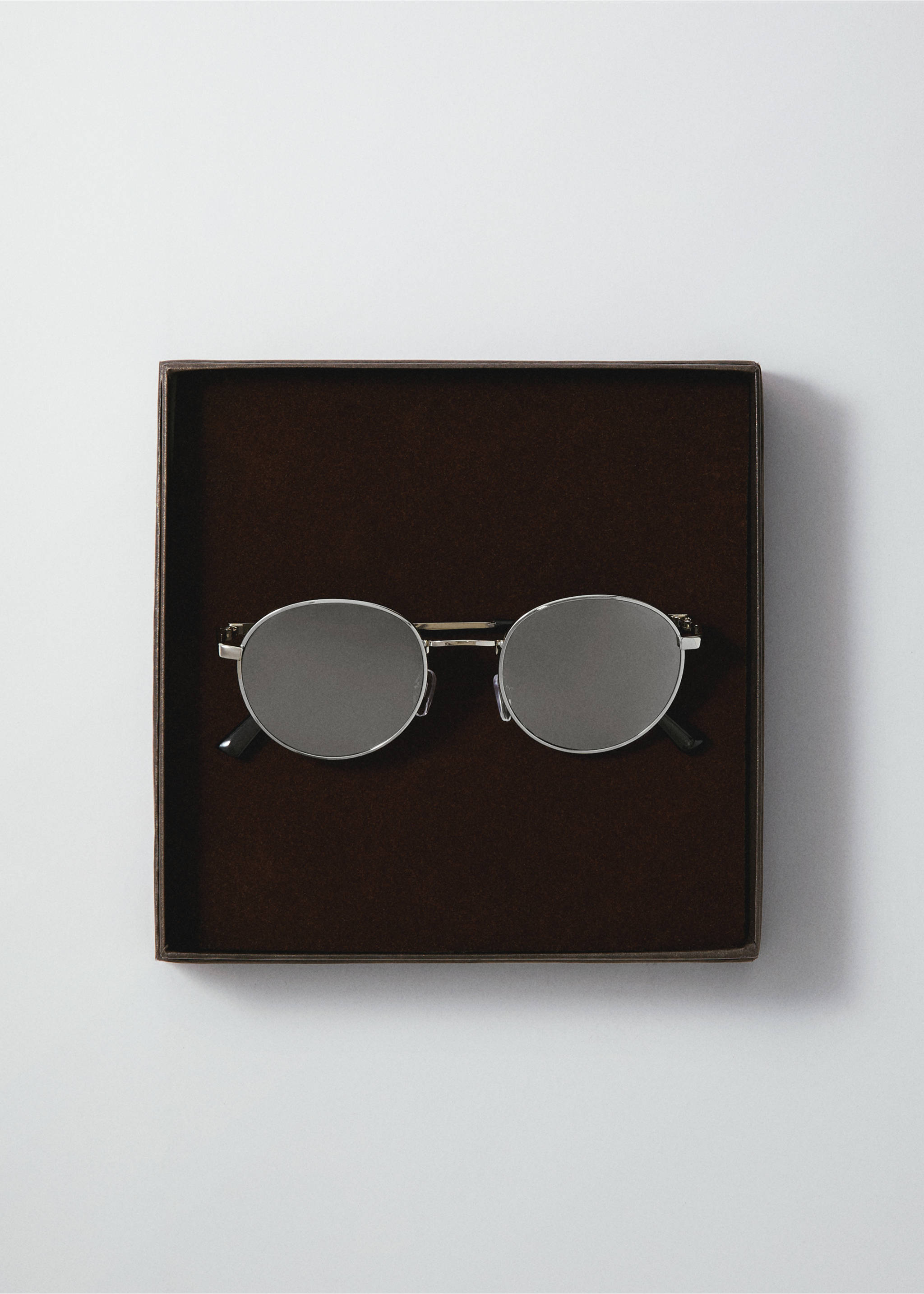 Round Metal Sunglasses - Details of the article 9, Silver. Ref: 67050647-00.