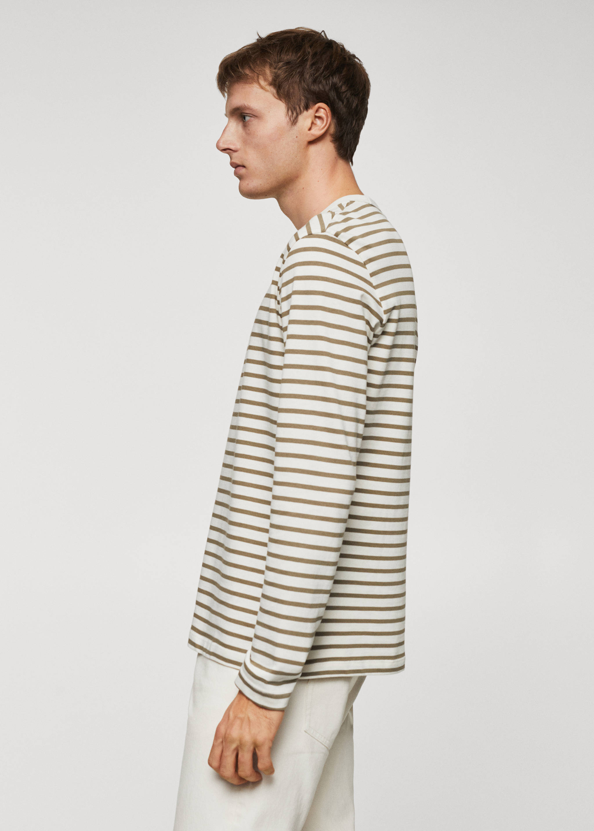 Striped long sleeves t-shirt - Details of the article 2