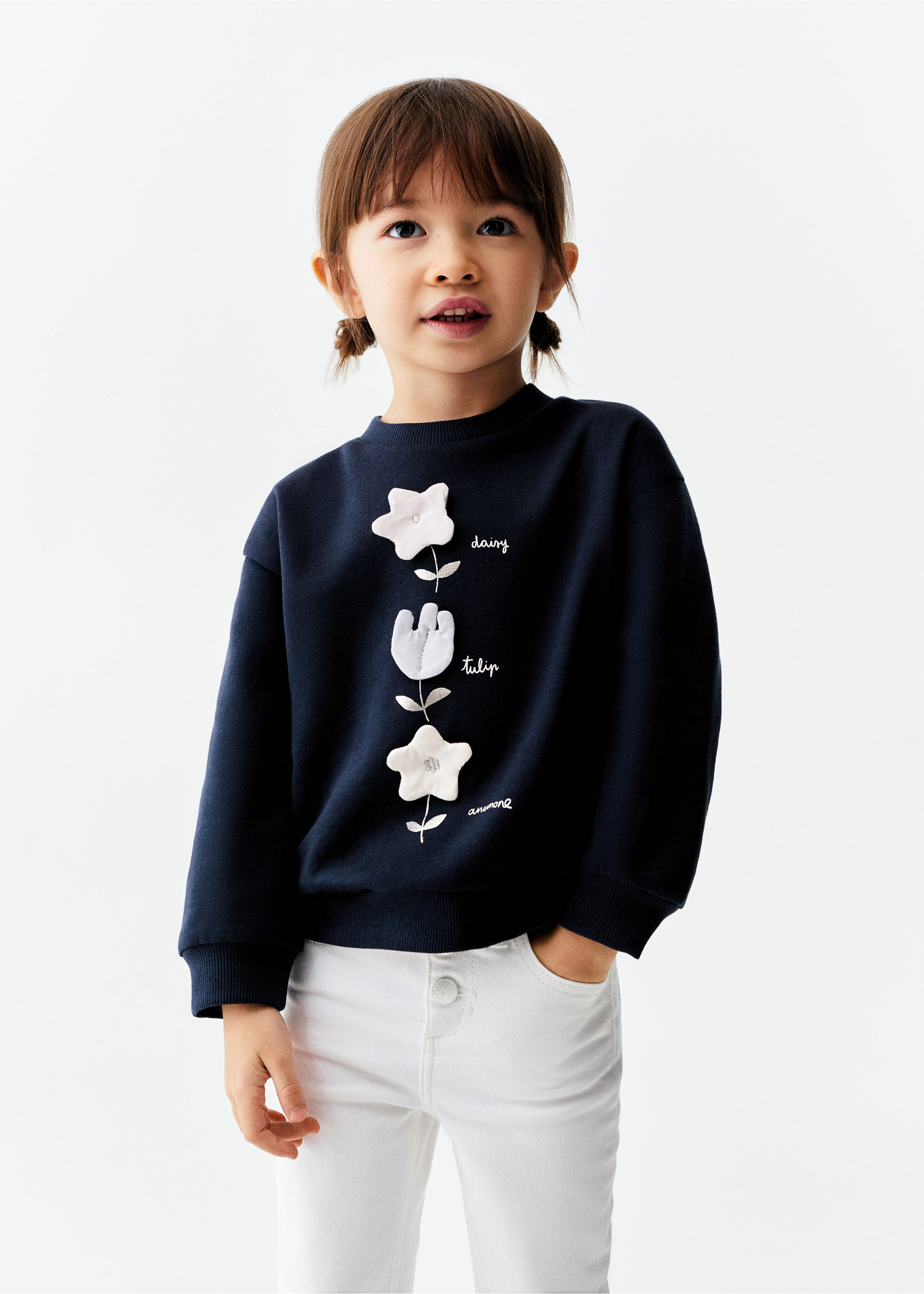 Sweatshirt mit Stickmotiv - Mittlere Ansicht