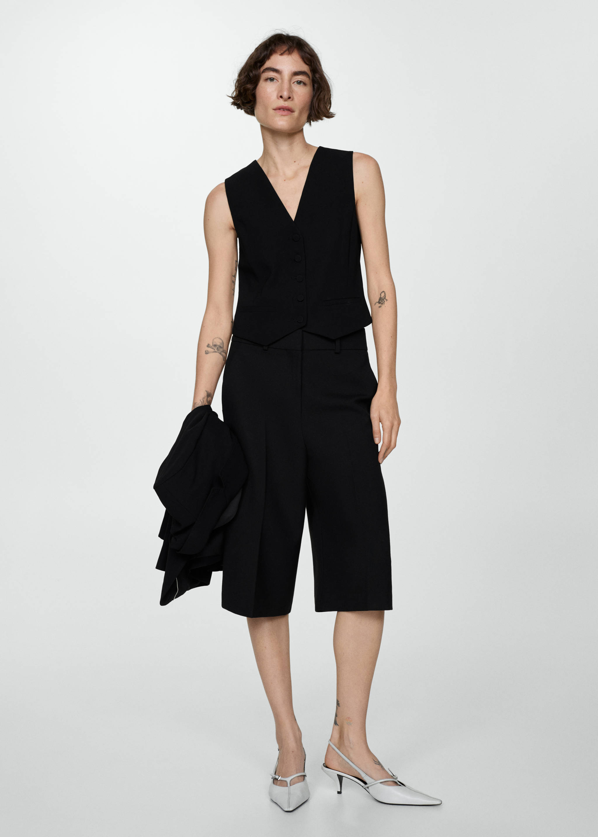 Suit waistcoat with buttons - General plane