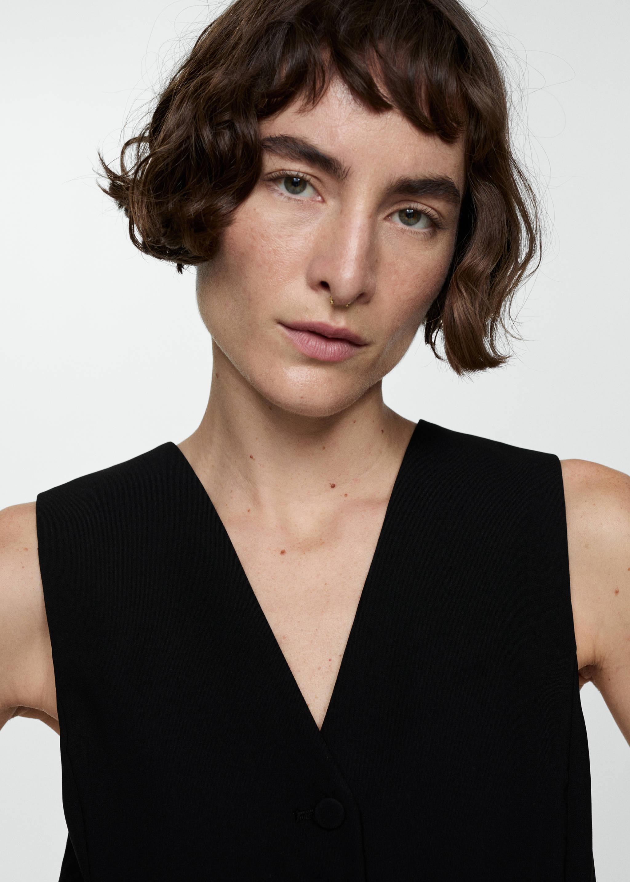 Suit waistcoat with buttons - Details of the article 1