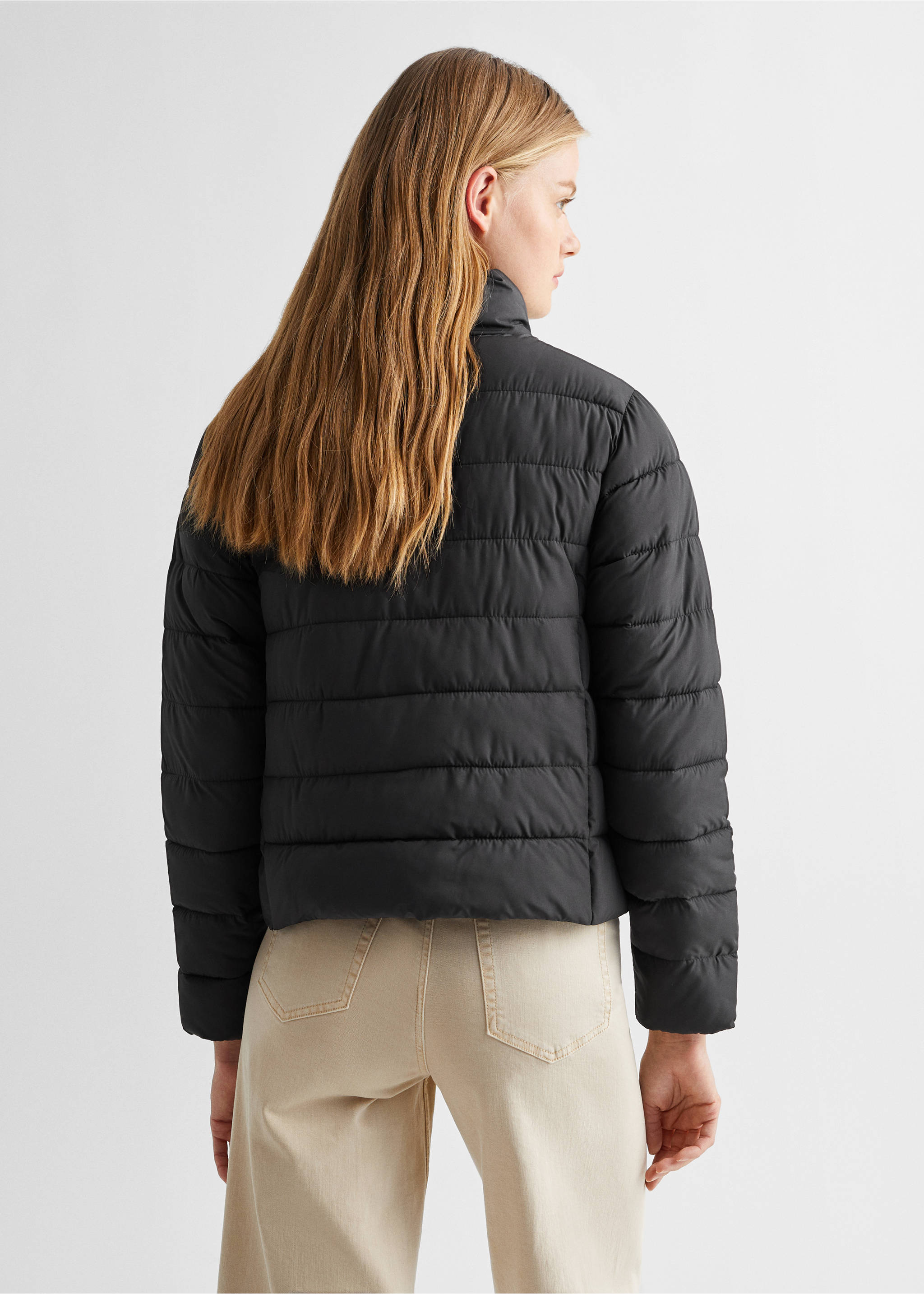 Steppjacke - Rückseite des Artikels, Schwarz. Ref: 67052009-00.