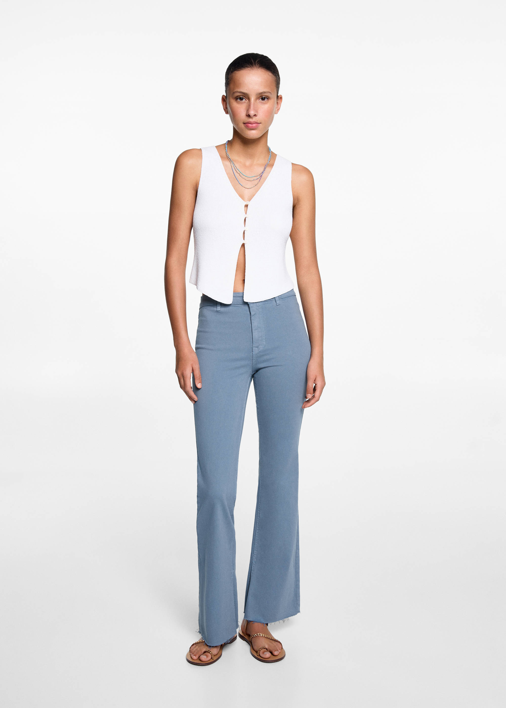 Flared jeans with opening - General plane