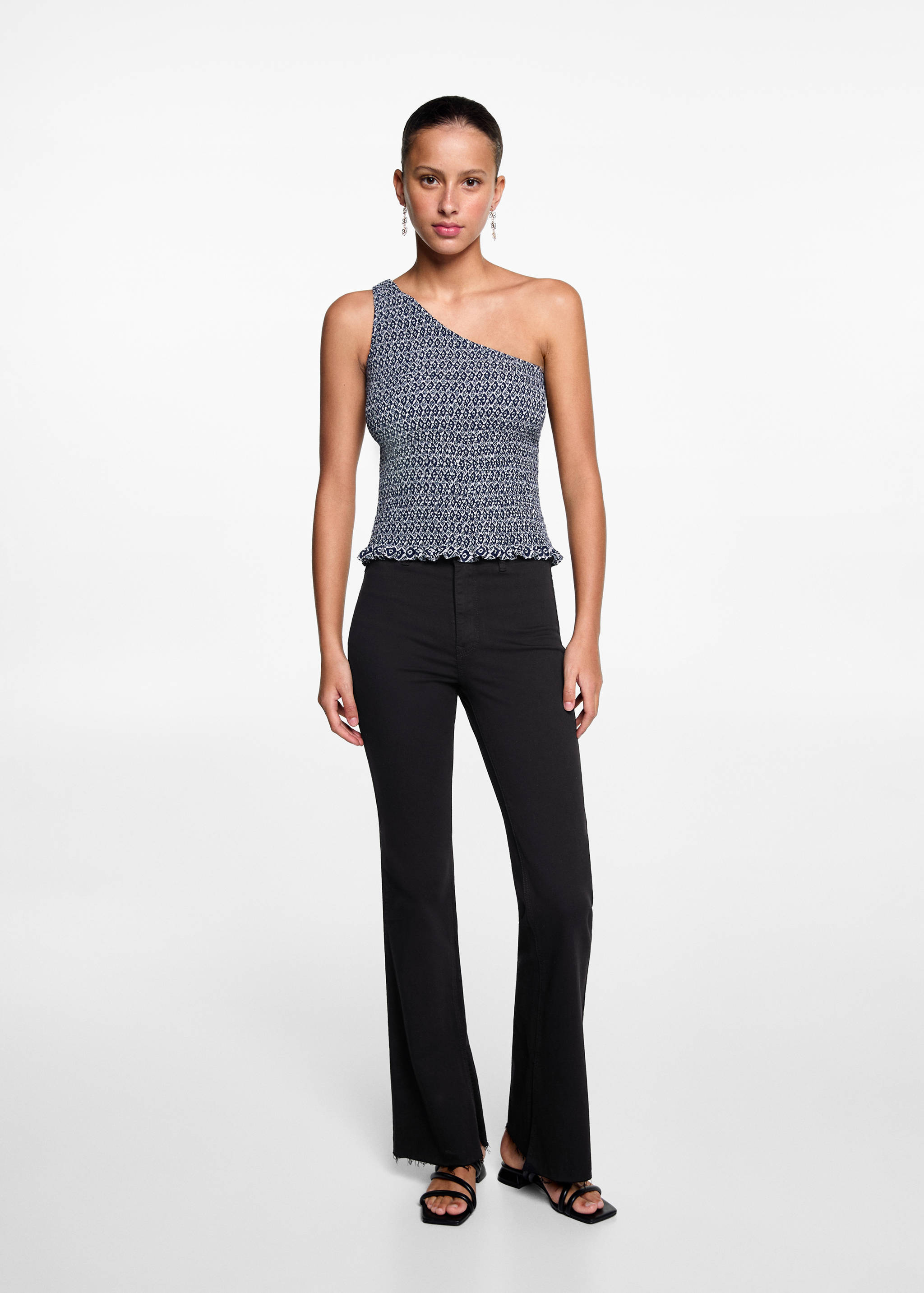 Flared jeans with opening - General plane