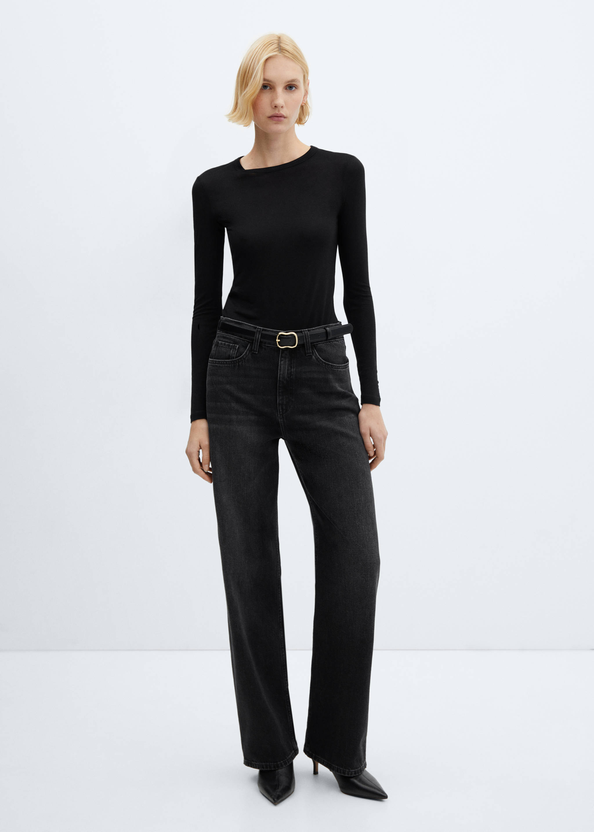 Round-neck long-sleeved t-shirt - General plane