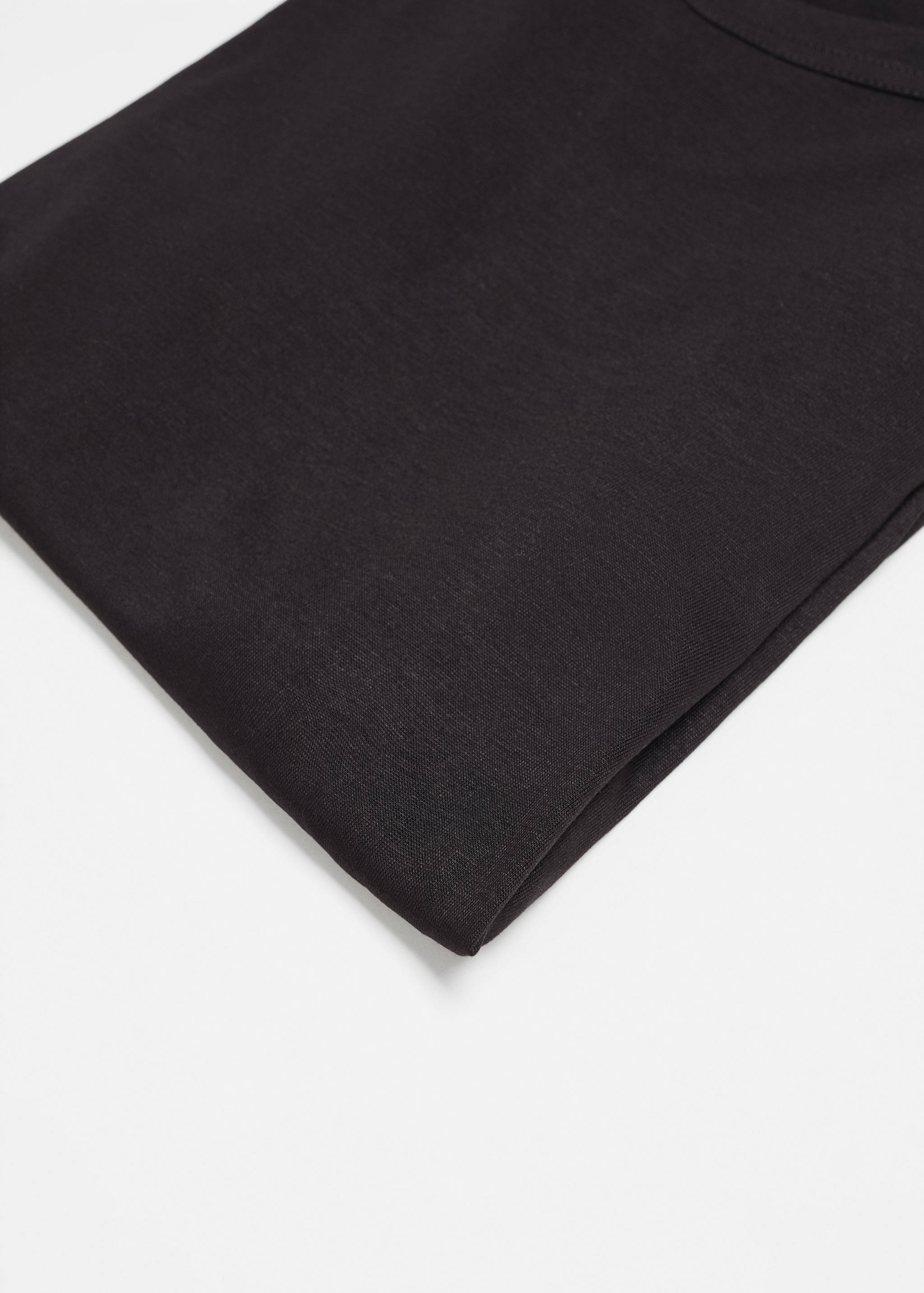 Round-neck long-sleeved t-shirt - Details of the article 8