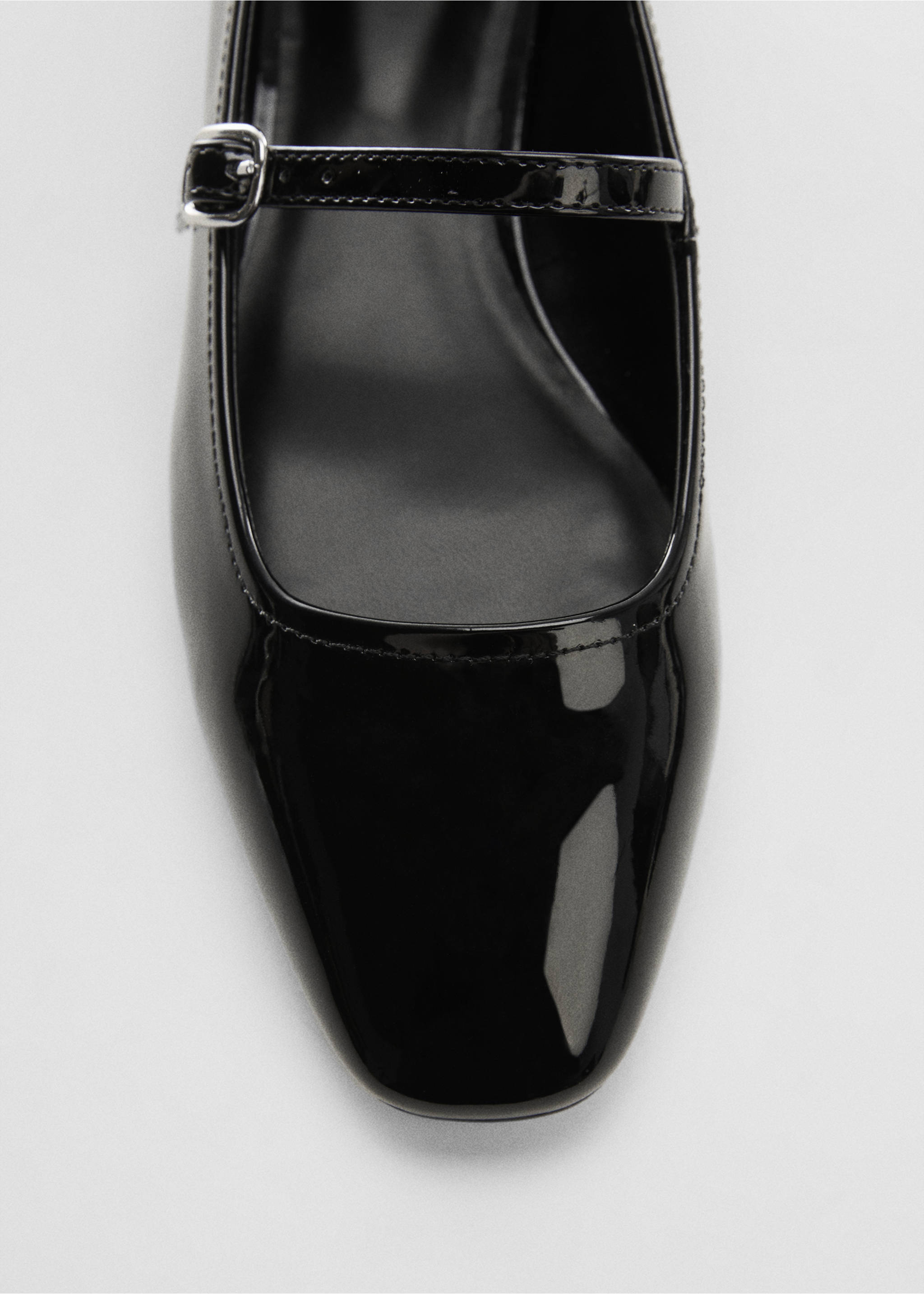 Patent leather-effect ballet flats - Details of the article 1, Black. Ref: 67053690-00.