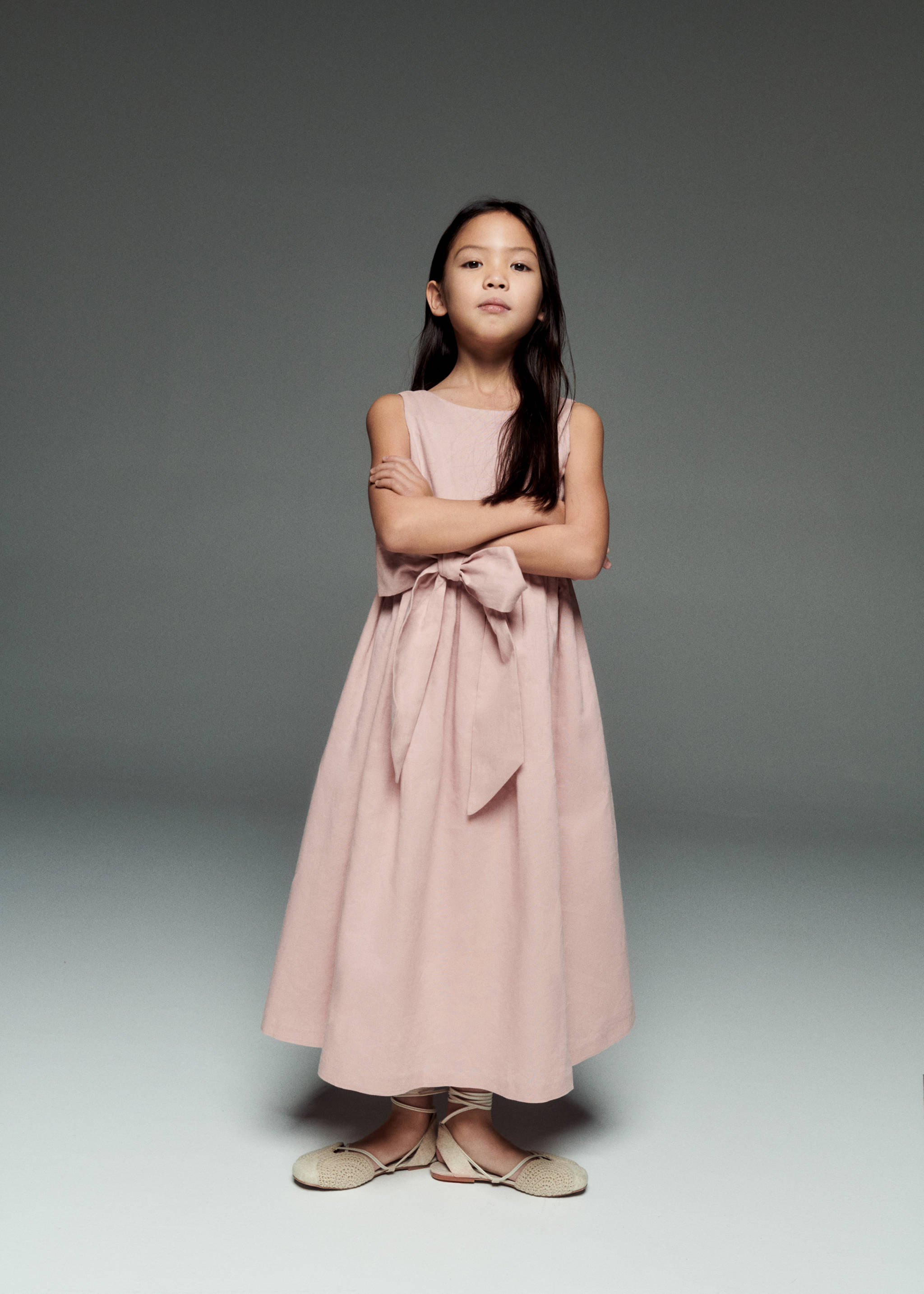 Bow linen-blend dress - Details of the article 5, Pink. Ref: 67053696-00.